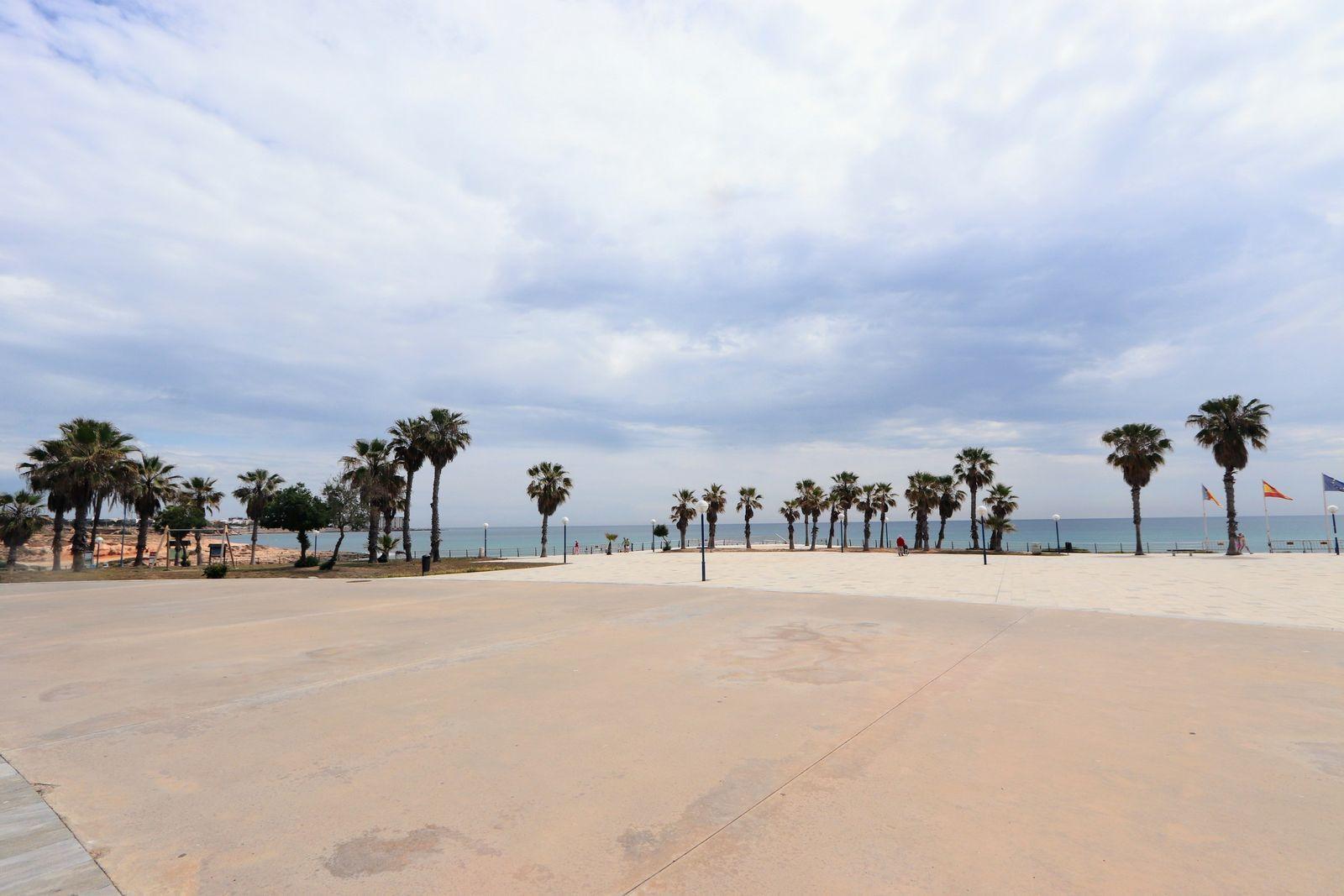 Resale - 3 Bedroom 2 Bathroom Apartamento in Torrevieja - Playa Flamenca - Alicante Resale - 3 Bedroom 2 Bathroom Apartamento in Torrevieja - Playa Flamenca - Alicante