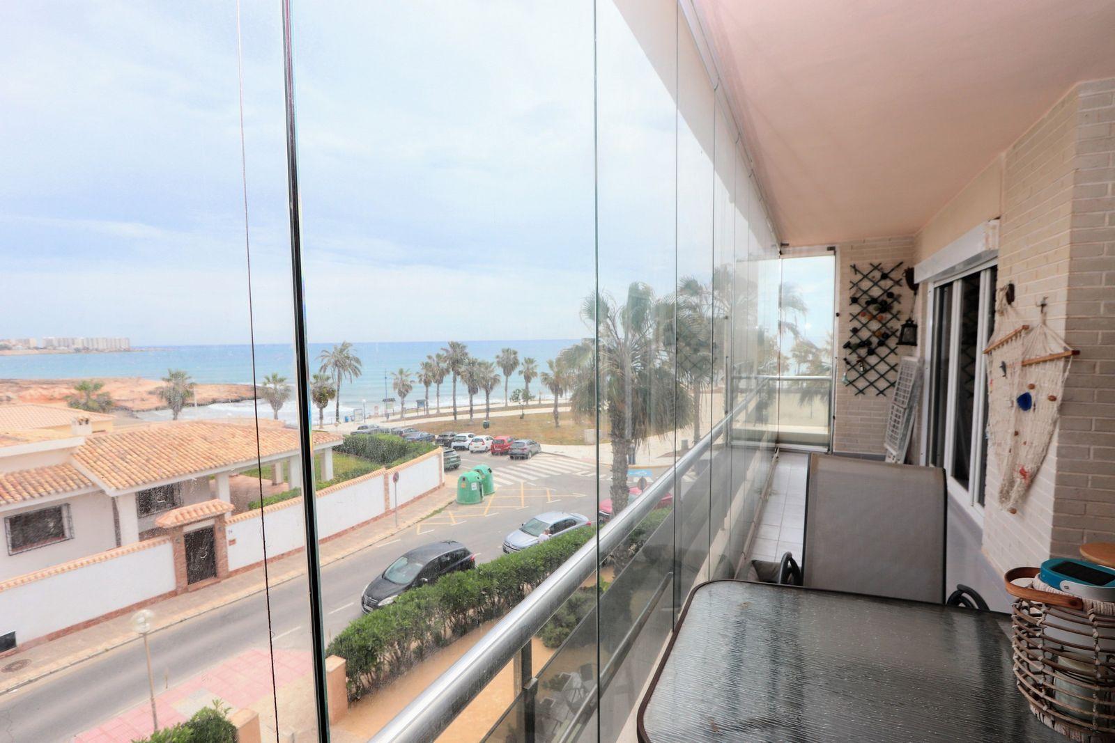 Resale - 3 Bedroom 2 Bathroom Apartamento in Torrevieja - Playa Flamenca - Alicante Resale - 3 Bedroom 2 Bathroom Apartamento in Torrevieja - Playa Flamenca - Alicante