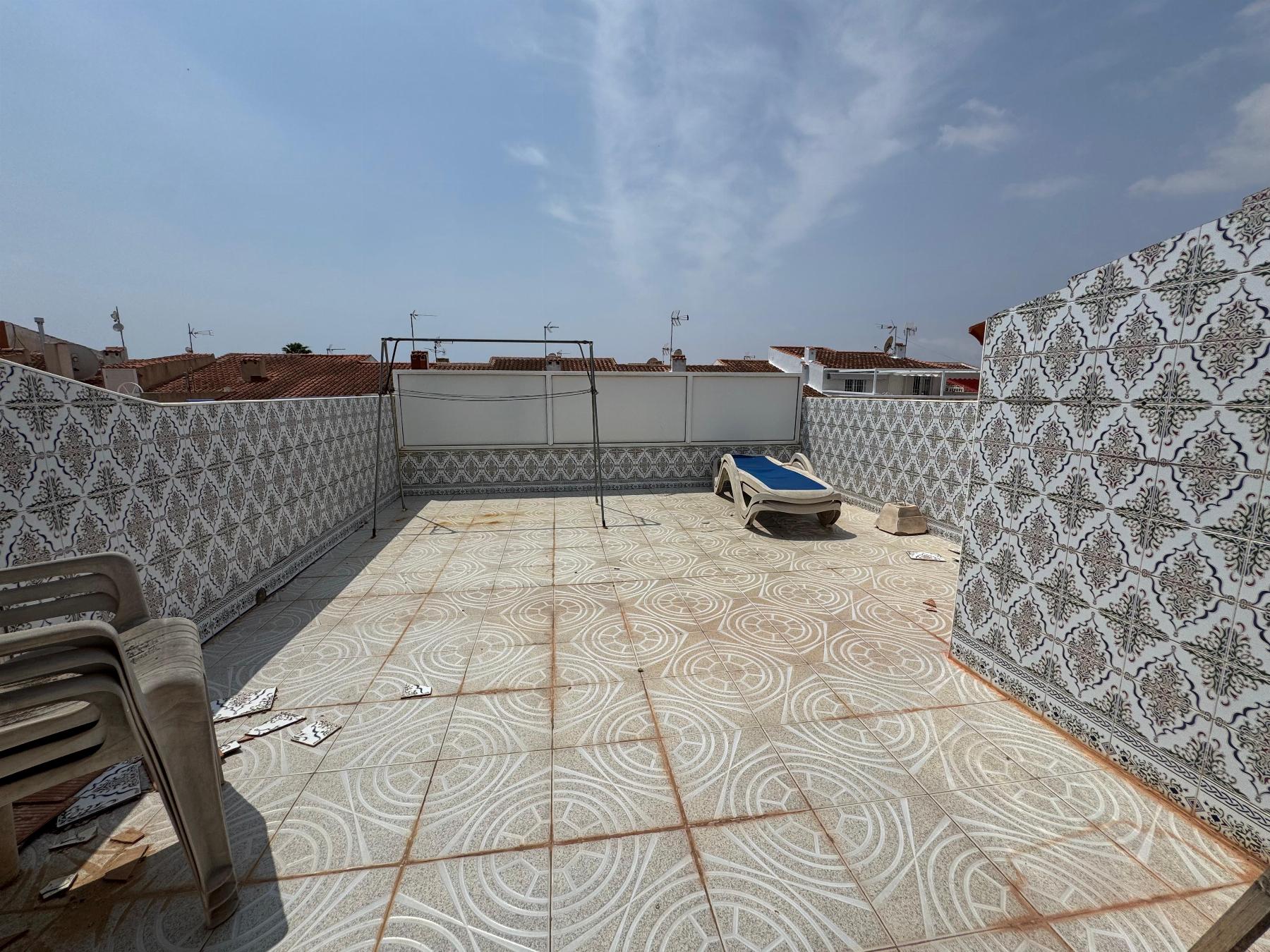 Resale - 2 Bedroom 2 Bathroom Chalet in Torrevieja - URB SAN LUIS - Alicante Resale - 2 Bedroom 2 Bathroom Chalet in Torrevieja - URB SAN LUIS - Alicante