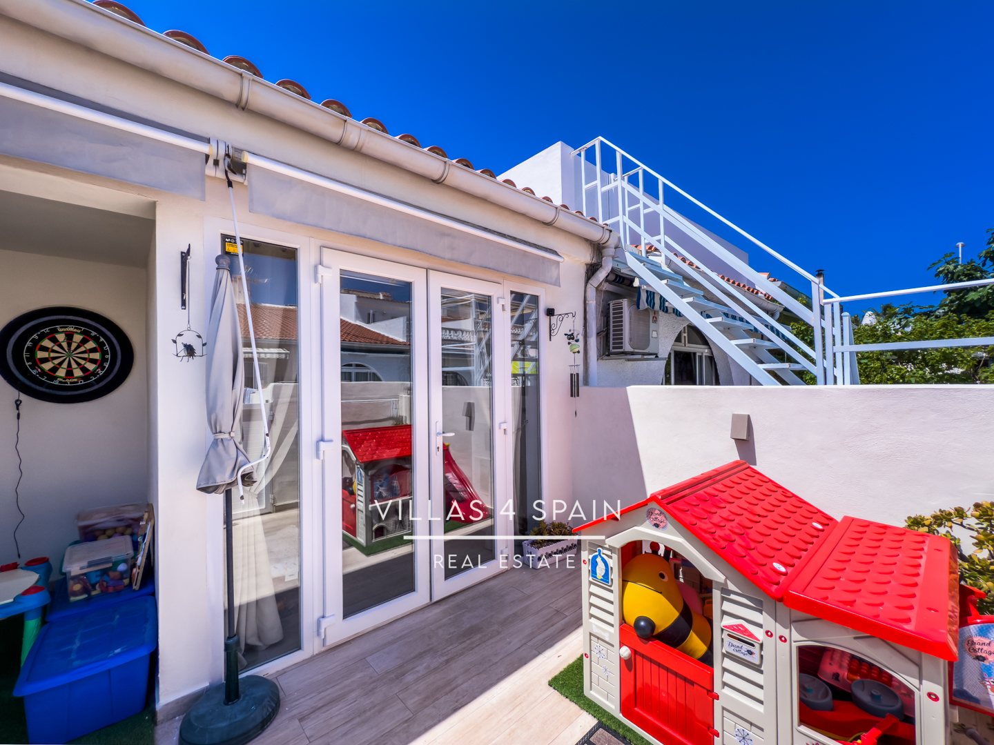 Resale - 2 Bedroom 1 bathroom Fully Renovated Town house with front garden in Torrevieja, San Luis - calle Zarauz - Alicante Resale - 2 Bedroom 1 bathroom Fully Renovated Town house with front garden in Torrevieja, San Luis - calle Zarauz - Alicante
