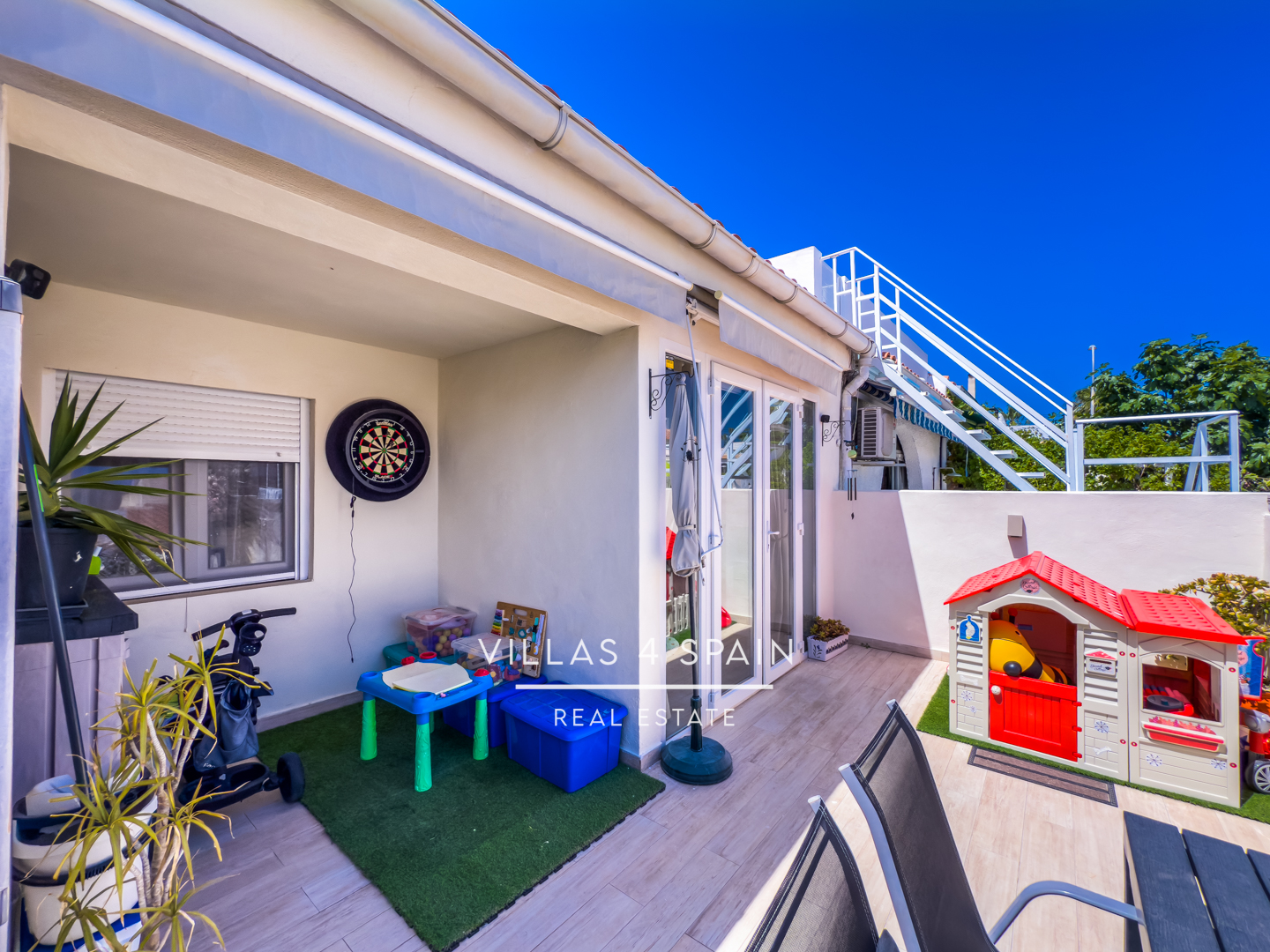 Resale - 2 Bedroom 1 bathroom Fully Renovated Town house with front garden in Torrevieja, San Luis - calle Zarauz - Alicante Resale - 2 Bedroom 1 bathroom Fully Renovated Town house with front garden in Torrevieja, San Luis - calle Zarauz - Alicante
