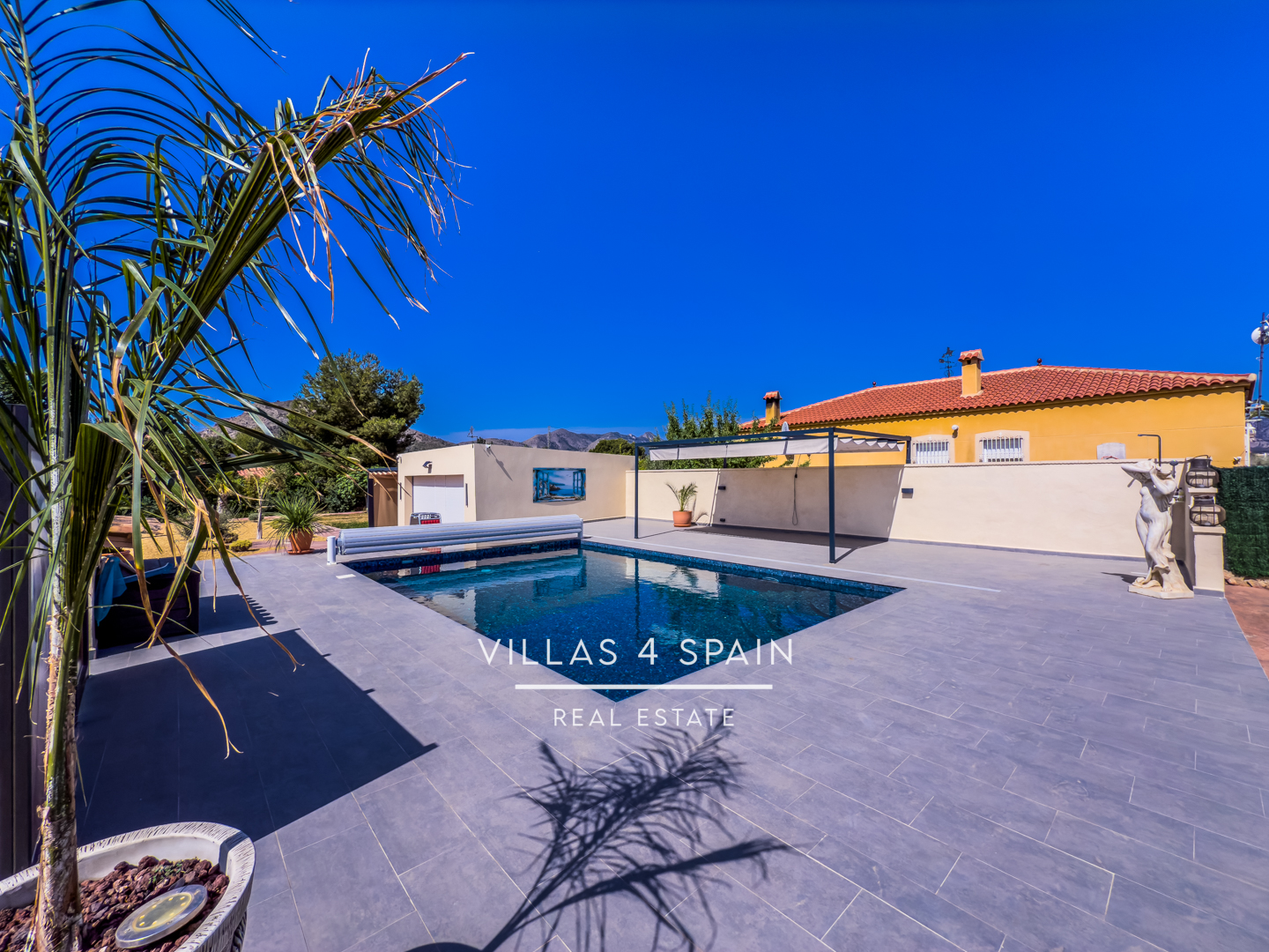 Resale - 3 Bed 2 Bath Villa in La Romana, Alicante - ctra. Algueña - Alicante Resale - 3 Bed 2 Bath Villa in La Romana, Alicante - ctra. Algueña - Alicante