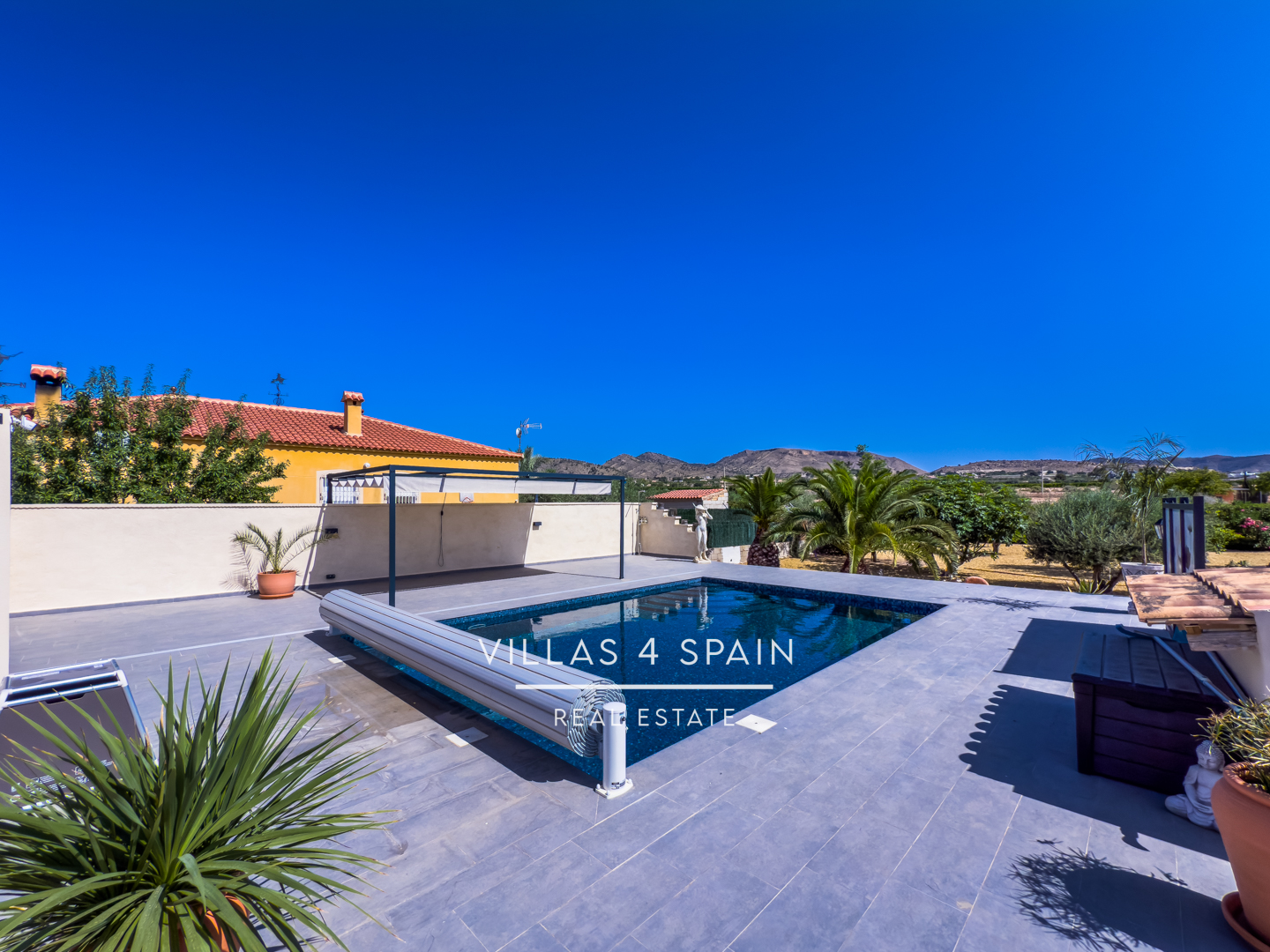 Resale - 3 Bed 2 Bath Villa in La Romana, Alicante - ctra. Algueña - Alicante Resale - 3 Bed 2 Bath Villa in La Romana, Alicante - ctra. Algueña - Alicante