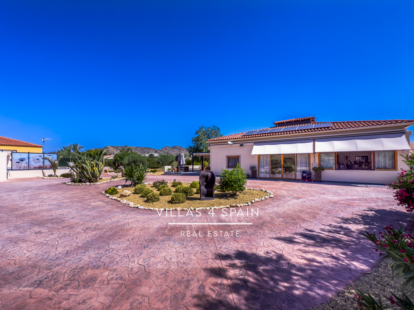 Resale - 3 Bed 2 Bath Villa in La Romana, Alicante - ctra. Algueña - Alicante Resale - 3 Bed 2 Bath Villa in La Romana, Alicante - ctra. Algueña - Alicante