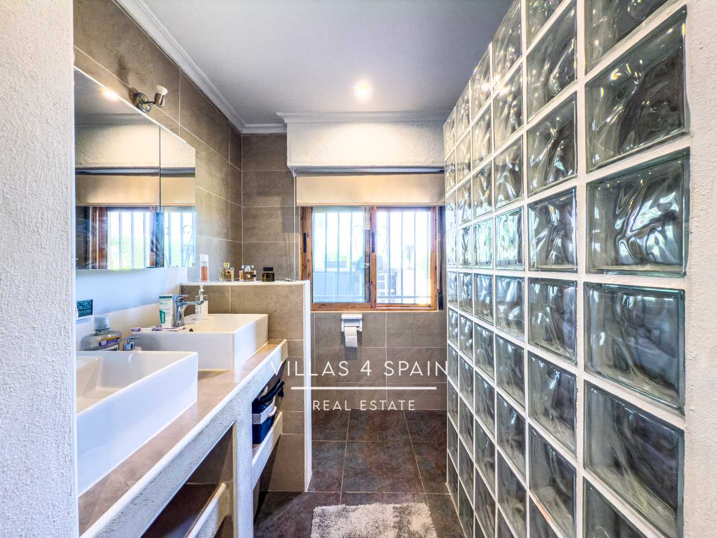 Resale - 3 Bed 2 Bath Villa in La Romana, Alicante - ctra. Algueña - Alicante Resale - 3 Bed 2 Bath Villa in La Romana, Alicante - ctra. Algueña - Alicante