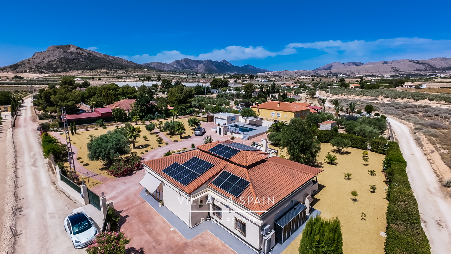 Resale - 3 Bed 2 Bath Villa in La Romana, Alicante - ctra. Algueña - Alicante Resale - 3 Bed 2 Bath Villa in La Romana, Alicante - ctra. Algueña - Alicante