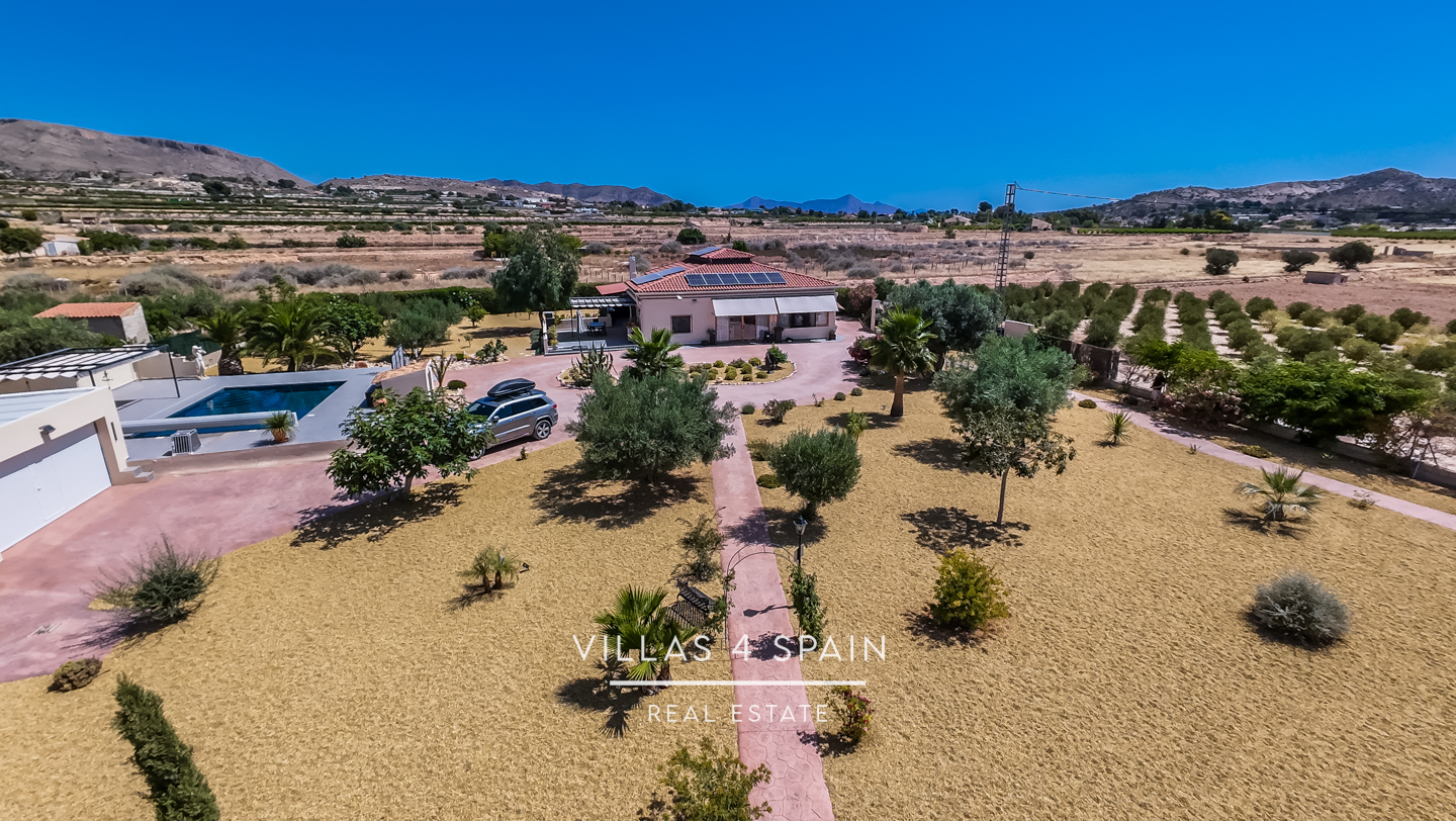 Resale - 3 Bed 2 Bath Villa in La Romana, Alicante - ctra. Algueña - Alicante Resale - 3 Bed 2 Bath Villa in La Romana, Alicante - ctra. Algueña - Alicante