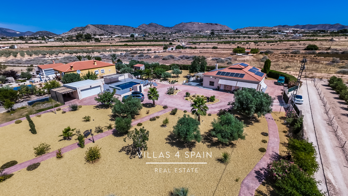 Resale - 3 Bed 2 Bath Villa in La Romana, Alicante - ctra. Algueña - Alicante Resale - 3 Bed 2 Bath Villa in La Romana, Alicante - ctra. Algueña - Alicante
