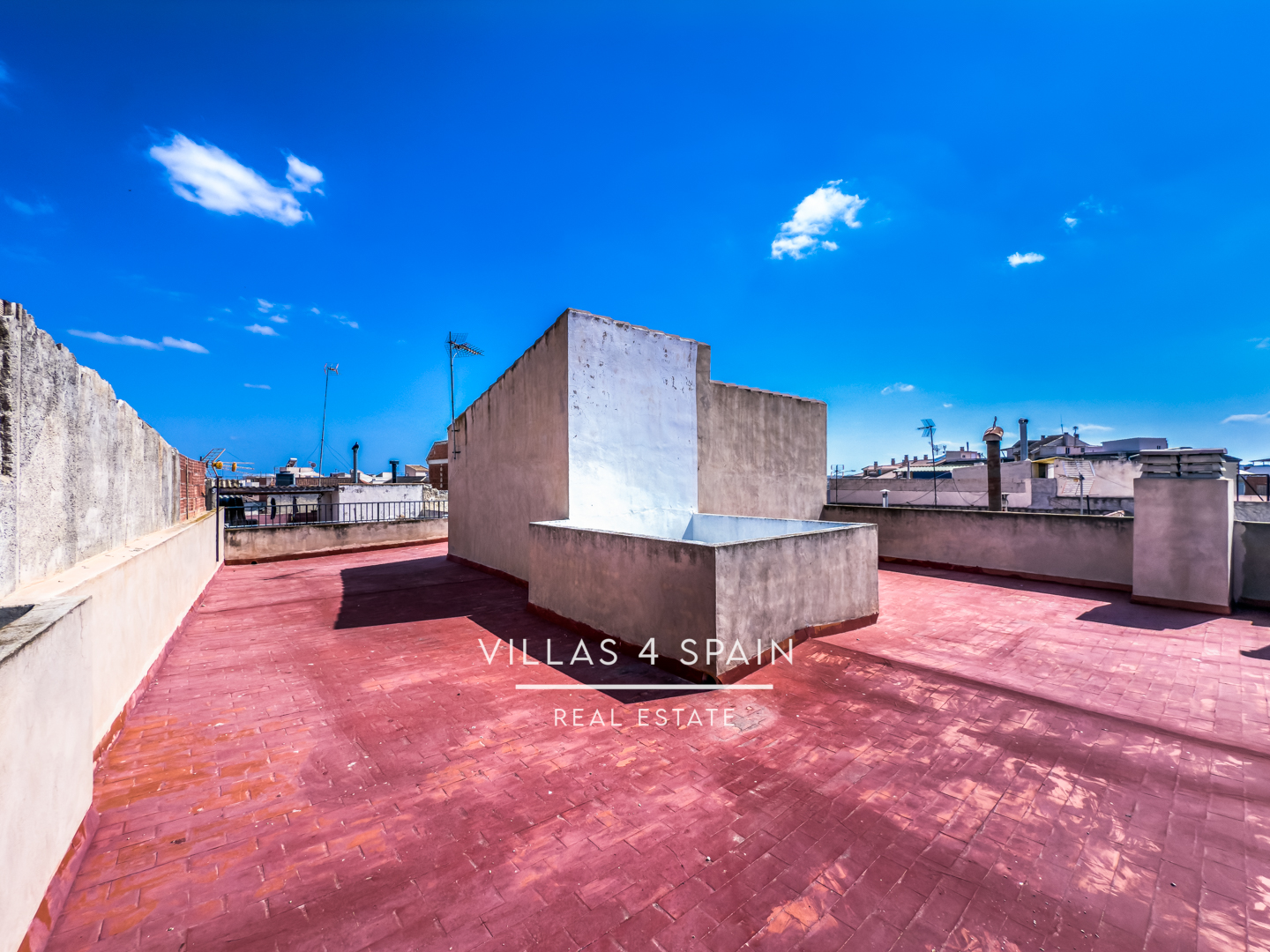 Resale - 8 Bed 4 Bath Townhouse in Fortuna For Sale - av. salvador allende - Murcia Resale - 8 Bed 4 Bath Townhouse in Fortuna For Sale - av. salvador allende - Murcia