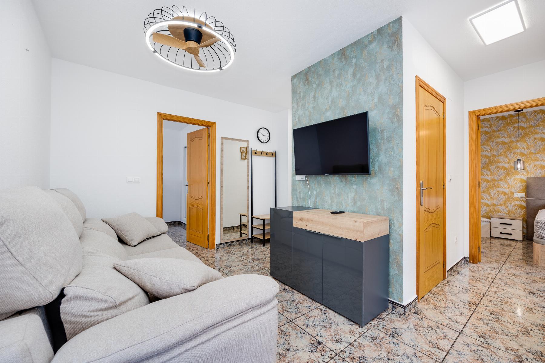 Sold - 3 Bedroom 2 Bathroom Apartamento in Torrevieja - PLAYA NAUFRAGOS - Alicante Sold - 3 Bedroom 2 Bathroom Apartamento in Torrevieja - PLAYA NAUFRAGOS - Alicante