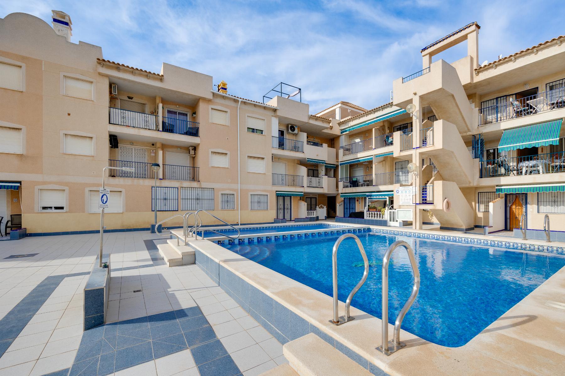 Sold - 3 Bedroom 2 Bathroom Apartamento in Torrevieja - PLAYA NAUFRAGOS - Alicante Sold - 3 Bedroom 2 Bathroom Apartamento in Torrevieja - PLAYA NAUFRAGOS - Alicante