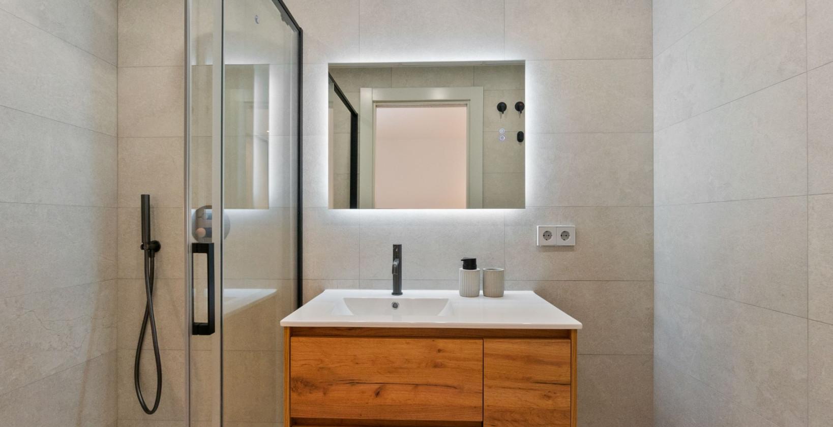 Sold - 3 Bedroom 2 Bathroom Apartamento in Torrevieja - Playa de La Acequion - Alicante Sold - 3 Bedroom 2 Bathroom Apartamento in Torrevieja - Playa de La Acequion - Alicante