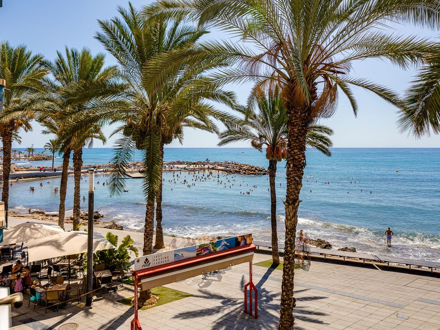 4 Bedroom 2 Bathroom Apartamento in Torrevieja