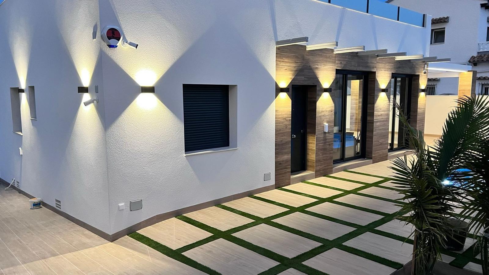 Sold - 3 Bedroom 3 Bathroom Chalet in Orihuela Costa - Villamartin - Alicante Sold - 3 Bedroom 3 Bathroom Chalet in Orihuela Costa - Villamartin - Alicante
