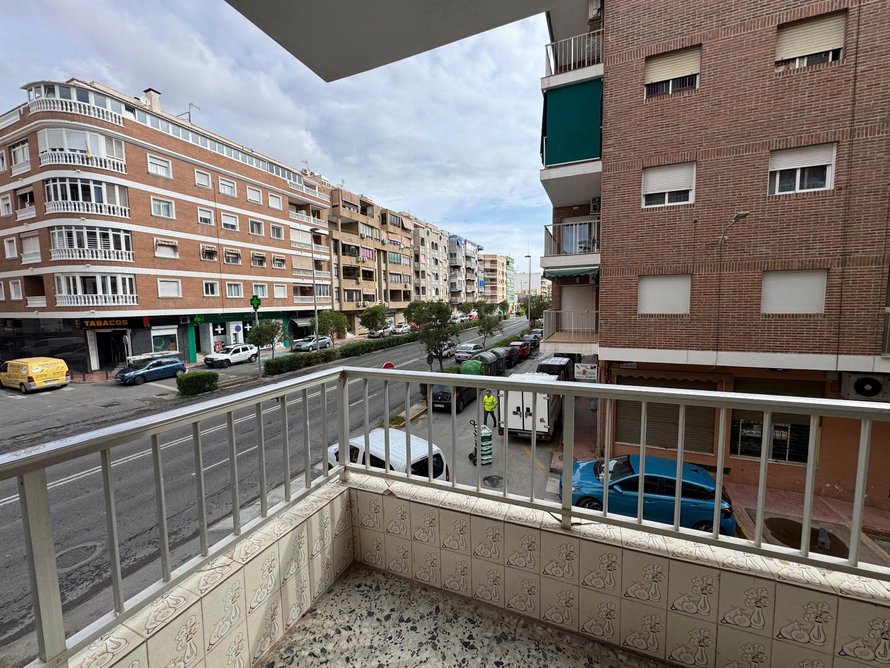 Sold - 3 Bedroom 2 Bathroom Apartamento in Torrevieja - Playa del Acequión - Alicante Sold - 3 Bedroom 2 Bathroom Apartamento in Torrevieja - Playa del Acequión - Alicante
