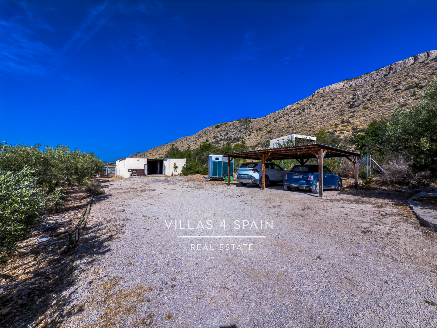 Resale - 3 Bed 2 Bath Villa with Equestrian facilities in Hondon de las Nieves Alicante - camino de los puertos solana 6 - Alicante Resale - 3 Bed 2 Bath Villa with Equestrian facilities in Hondon de las Nieves Alicante - camino de los puertos solana 6 - Alicante