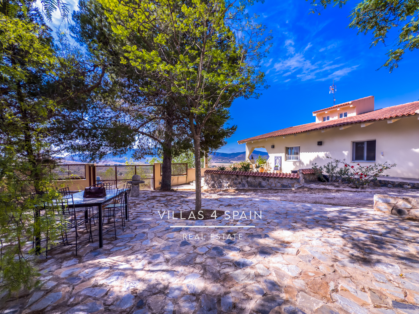 Resale - 3 Bed 2 Bath Villa with Equestrian facilities in Hondon de las Nieves Alicante - camino de los puertos solana 6 - Alicante Resale - 3 Bed 2 Bath Villa with Equestrian facilities in Hondon de las Nieves Alicante - camino de los puertos solana 6 - Alicante