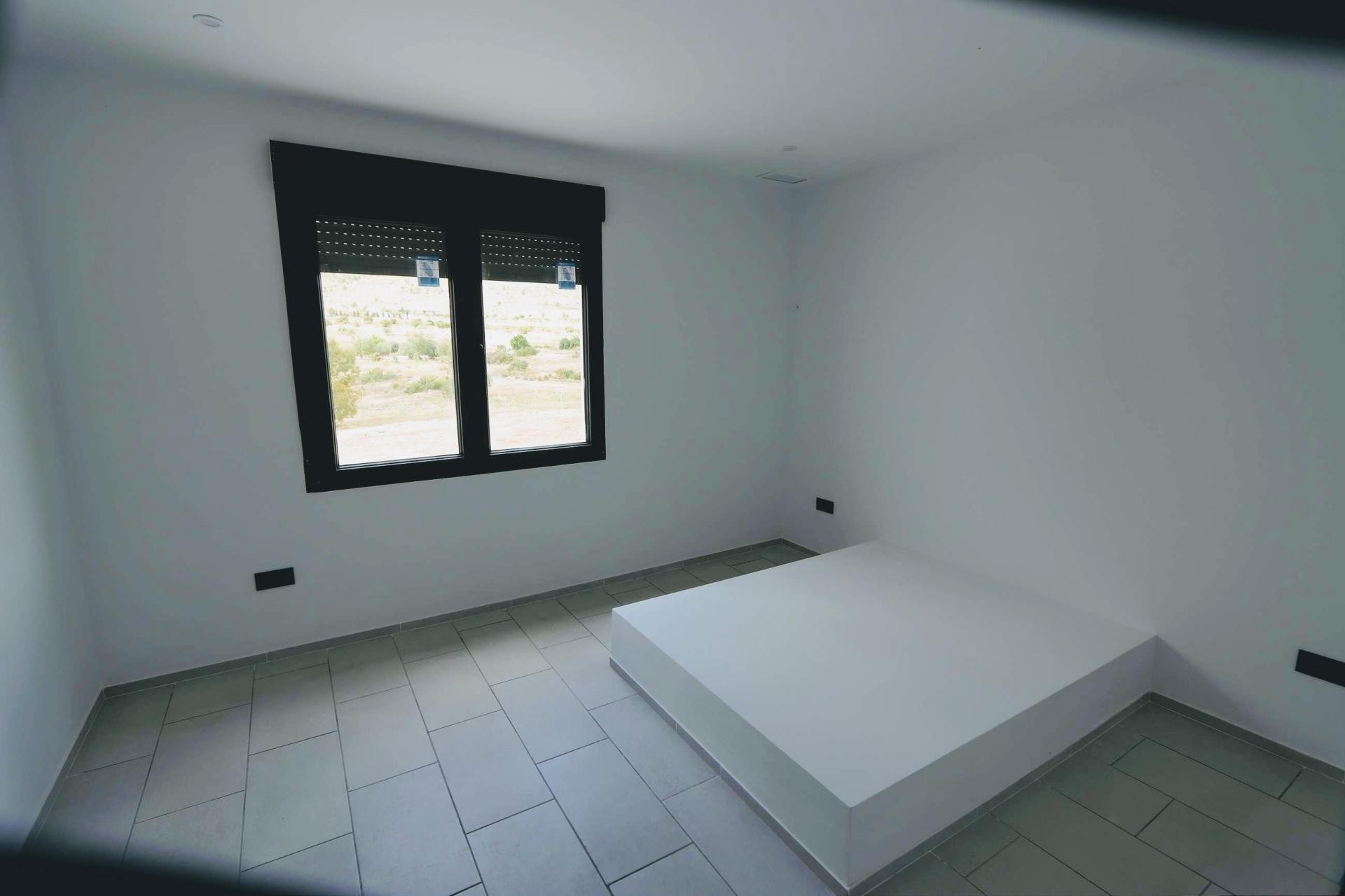 Resale - 4 Bedroom 2 Bathroom Villa in Aspe - - Alicante Resale - 4 Bedroom 2 Bathroom Villa in Aspe - - Alicante