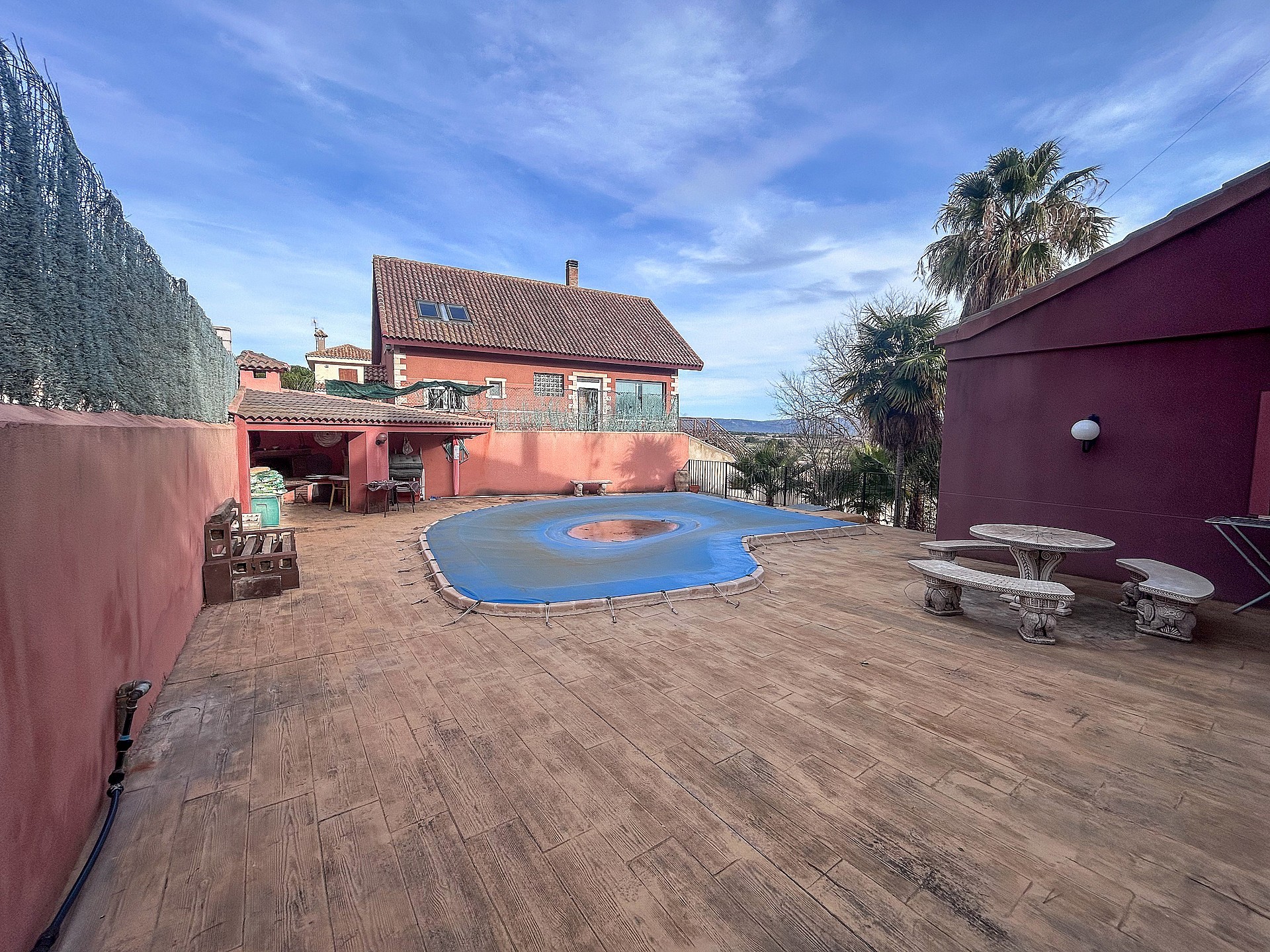 Resale - 7 Bedroom 3 Bathroom Villa in Onil - - Alicante Resale - 7 Bedroom 3 Bathroom Villa in Onil - - Alicante