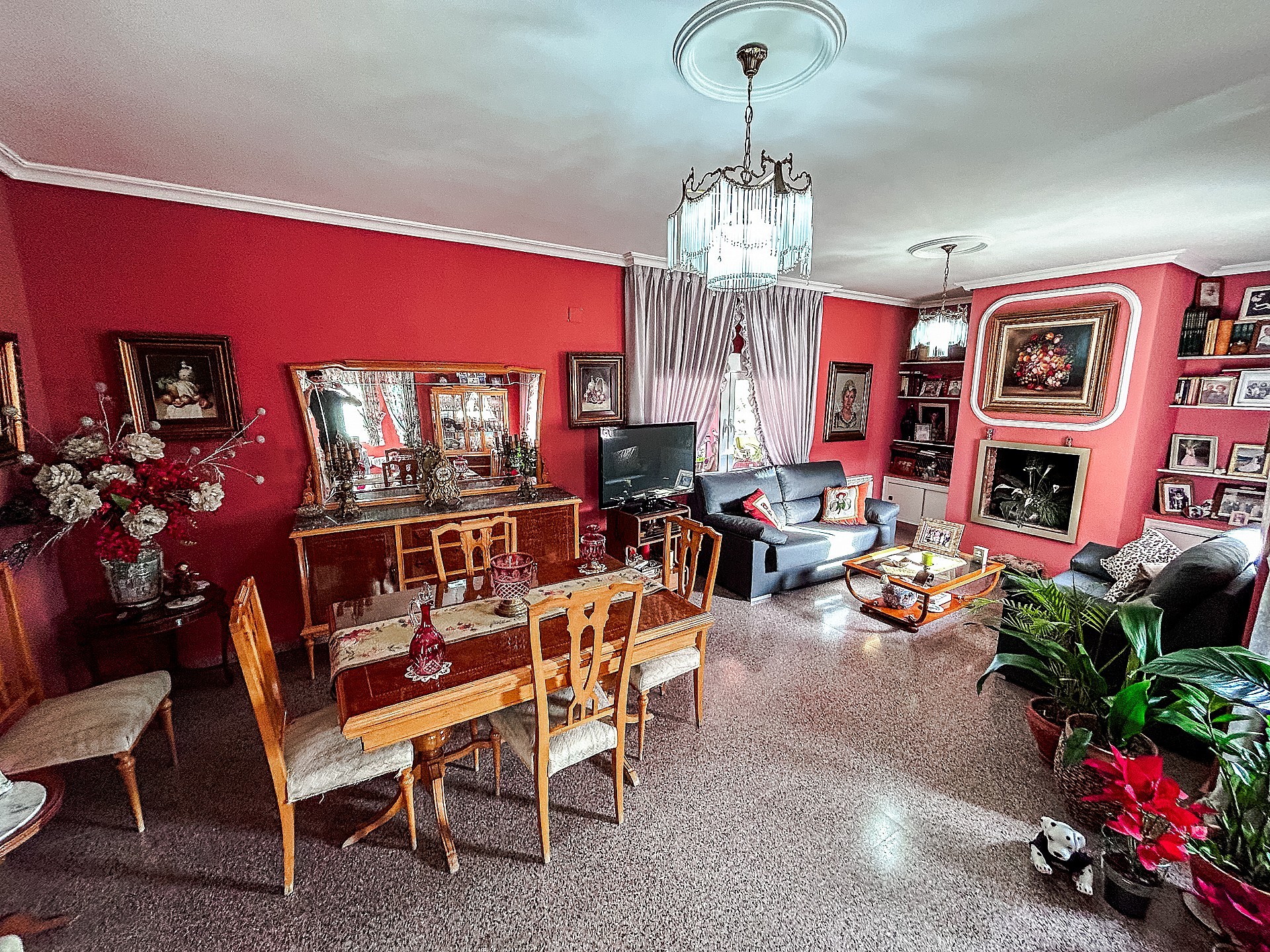 Resale - 7 Bedroom 3 Bathroom Villa in Onil - - Alicante Resale - 7 Bedroom 3 Bathroom Villa in Onil - - Alicante