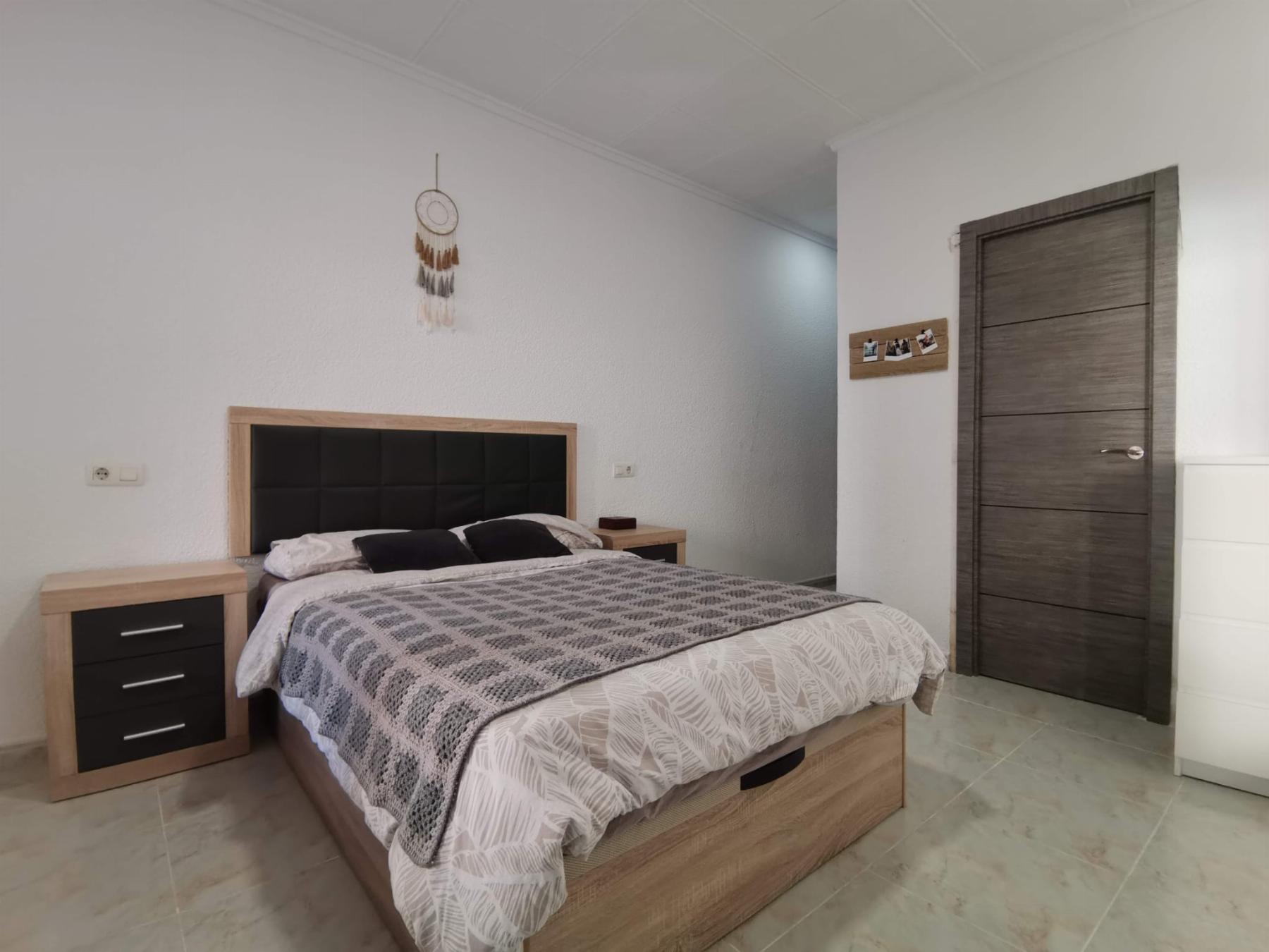 Resale - 4 Bedroom 4 Bathroom Apartamento in Torrevieja - Playa del Acequión - Alicante Resale - 4 Bedroom 4 Bathroom Apartamento in Torrevieja - Playa del Acequión - Alicante