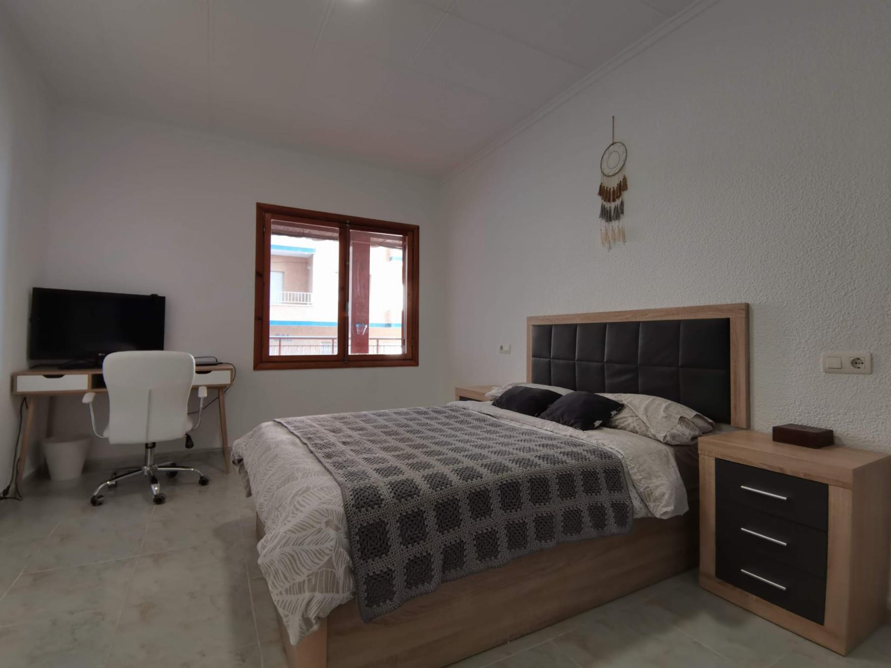 Resale - 4 Bedroom 4 Bathroom Apartamento in Torrevieja - Playa del Acequión - Alicante Resale - 4 Bedroom 4 Bathroom Apartamento in Torrevieja - Playa del Acequión - Alicante