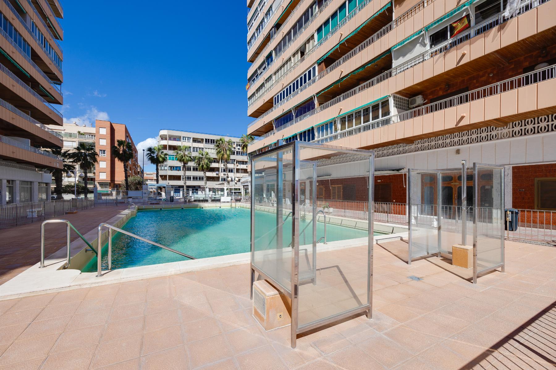 Resale - 4 Bedroom 4 Bathroom Apartamento in Torrevieja - Playa del Acequión - Alicante Resale - 4 Bedroom 4 Bathroom Apartamento in Torrevieja - Playa del Acequión - Alicante