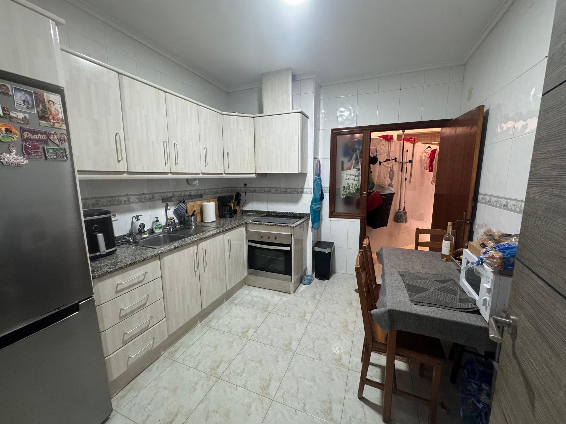 Resale - 4 Bedroom 4 Bathroom Apartamento in Torrevieja - Playa del Acequión - Alicante Resale - 4 Bedroom 4 Bathroom Apartamento in Torrevieja - Playa del Acequión - Alicante