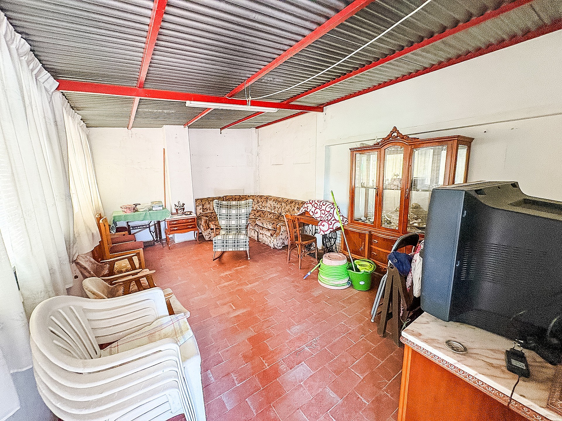 Resale - 4 Bedroom 2 Bathroom Townhouse in Elda - - Alicante Resale - 4 Bedroom 2 Bathroom Townhouse in Elda - - Alicante