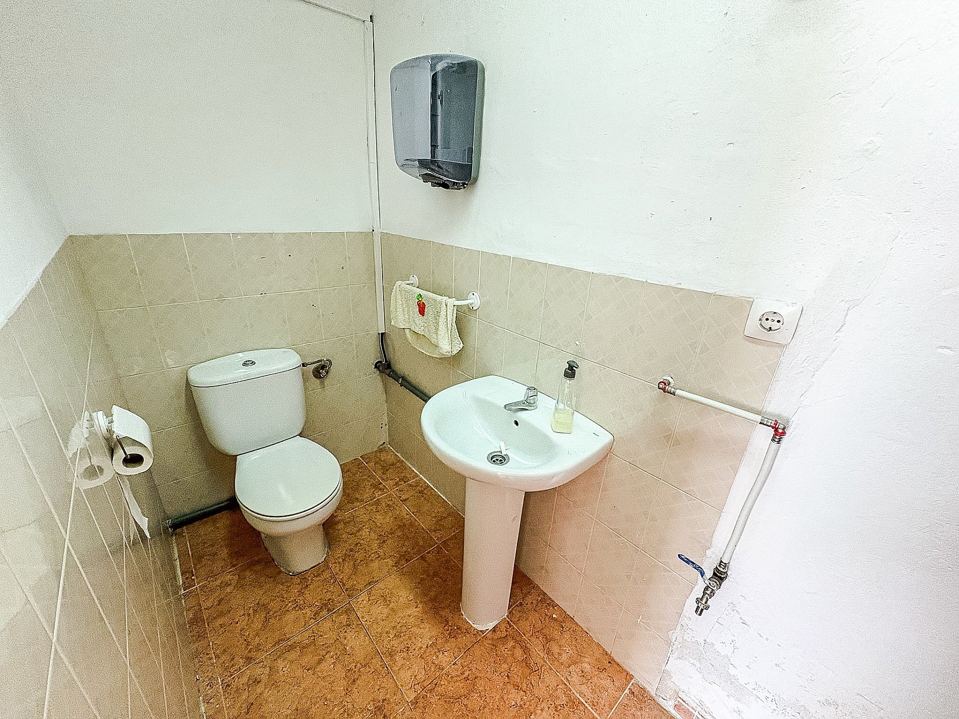 Resale - 4 Bedroom 2 Bathroom Townhouse in Elda - - Alicante Resale - 4 Bedroom 2 Bathroom Townhouse in Elda - - Alicante