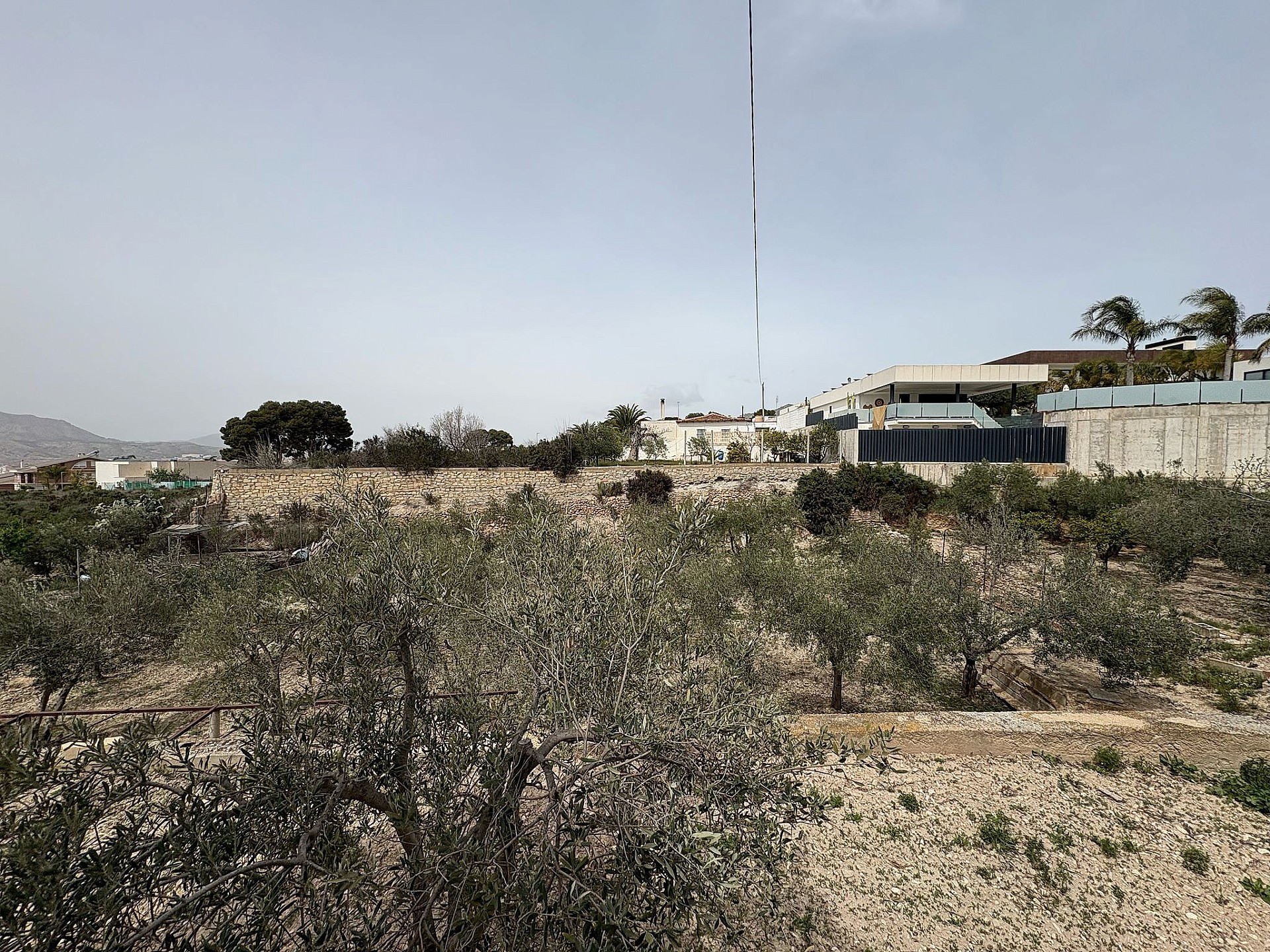 Resale - 4 Bedroom 1 Bathroom Country house in Petrer - - Alicante Resale - 4 Bedroom 1 Bathroom Country house in Petrer - - Alicante