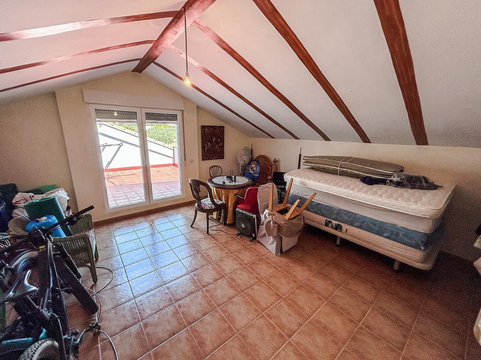Resale - 4 Bedroom 2 Bathroom Villa in Yecla - - Murcia Resale - 4 Bedroom 2 Bathroom Villa in Yecla - - Murcia