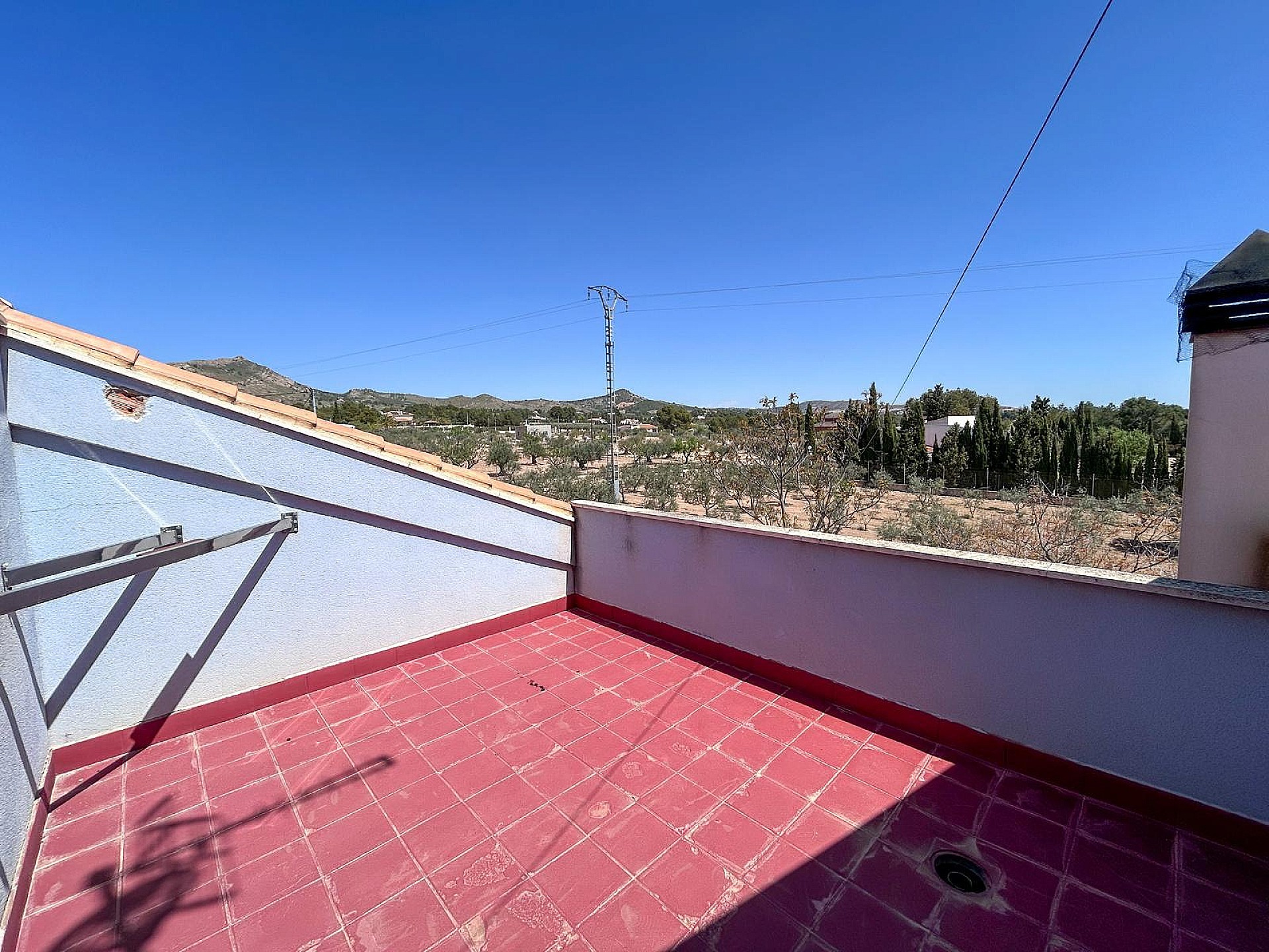 Resale - 4 Bedroom 2 Bathroom Villa in Yecla - - Murcia Resale - 4 Bedroom 2 Bathroom Villa in Yecla - - Murcia