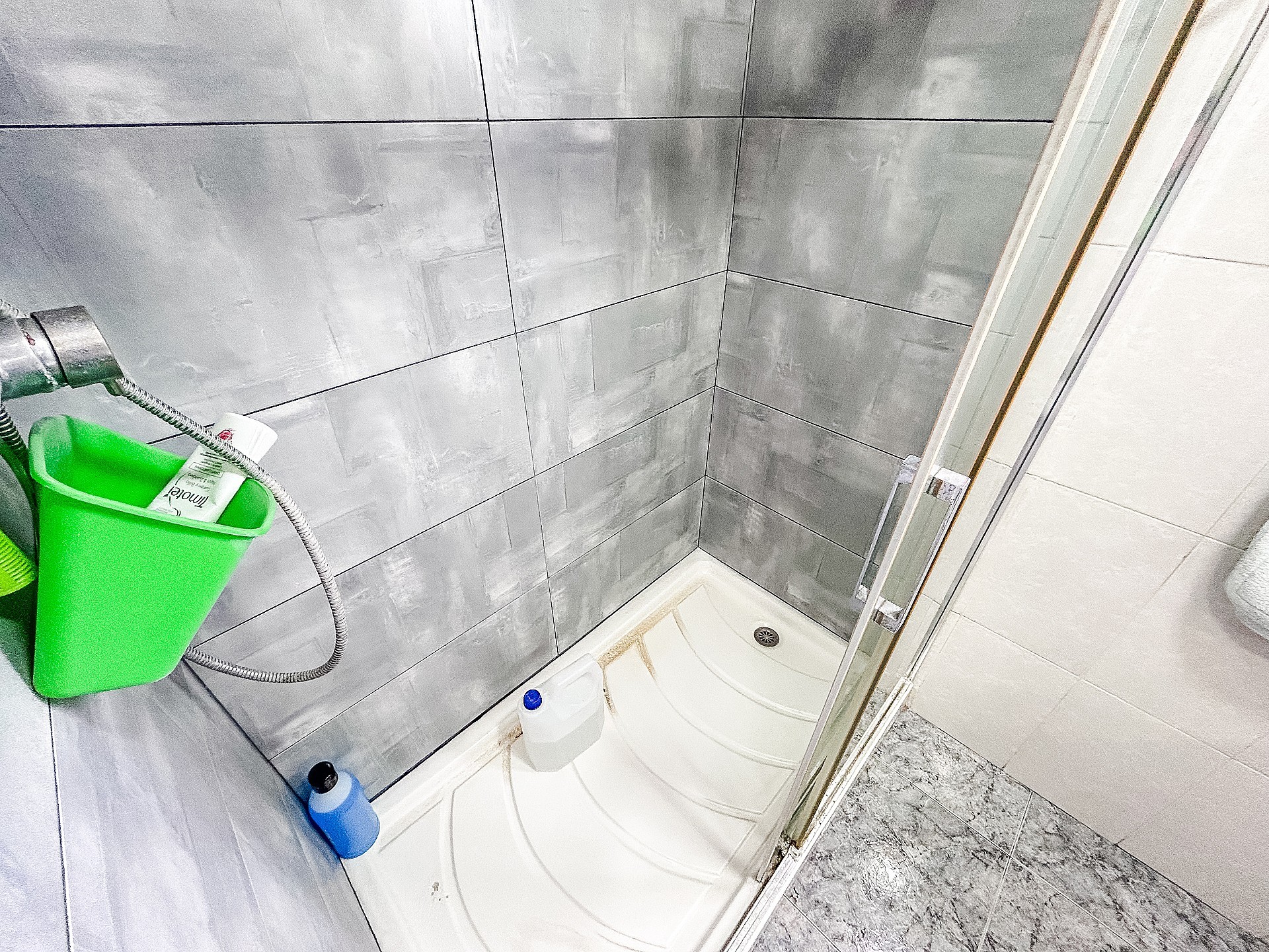 Resale - 4 Bedroom 2 Bathroom Apartment in Elda - - Alicante Resale - 4 Bedroom 2 Bathroom Apartment in Elda - - Alicante