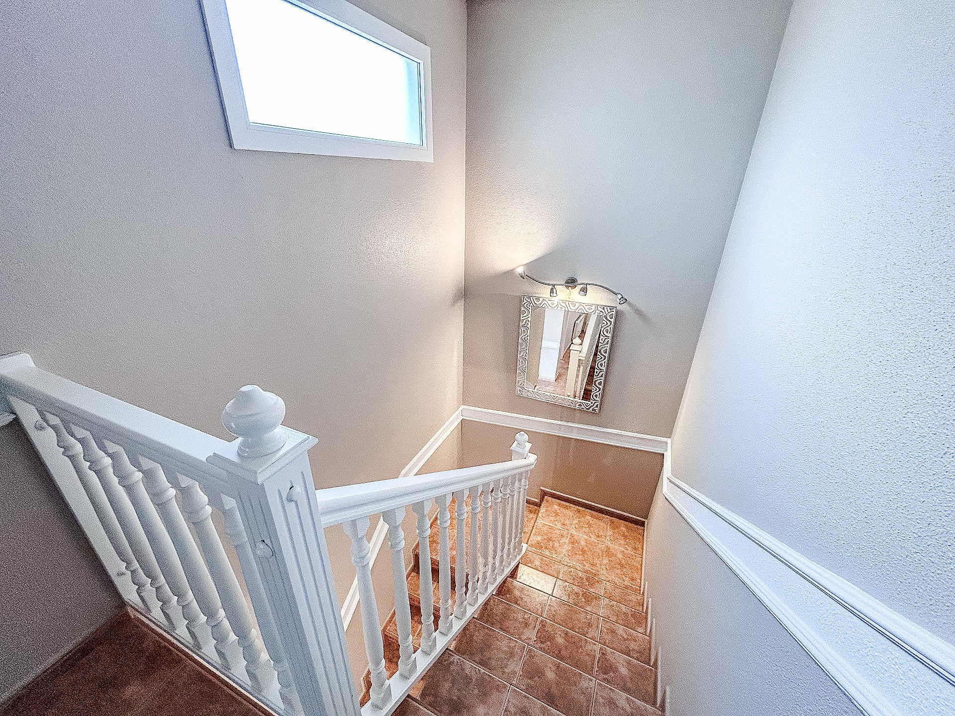Resale - 5 Bedroom 2 Bathroom Townhouse in Pinoso - - Alicante Resale - 5 Bedroom 2 Bathroom Townhouse in Pinoso - - Alicante