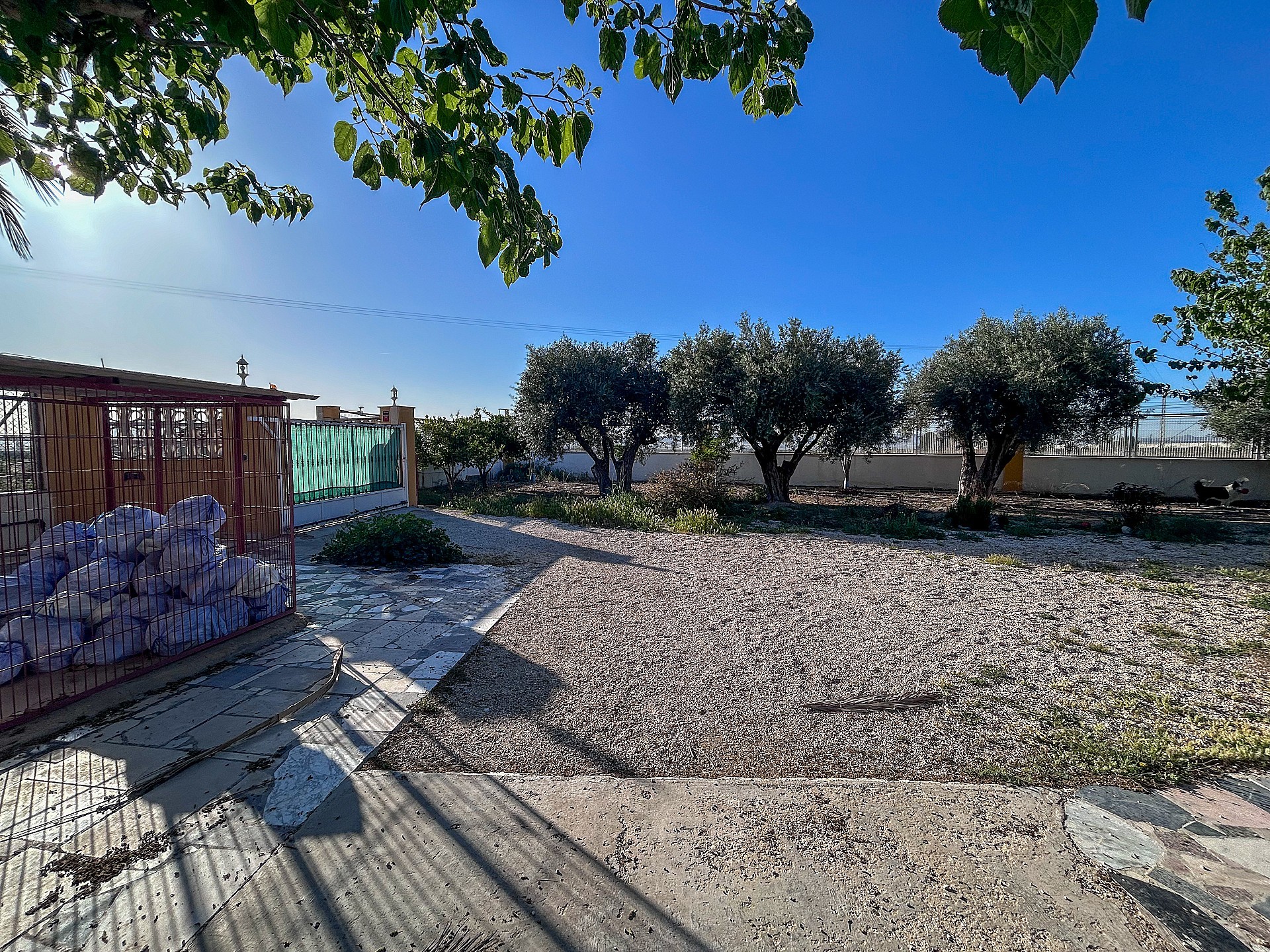 Resale - 4 Bedroom 1 Bathroom Country house in Monforte del Cid - - Alicante Resale - 4 Bedroom 1 Bathroom Country house in Monforte del Cid - - Alicante