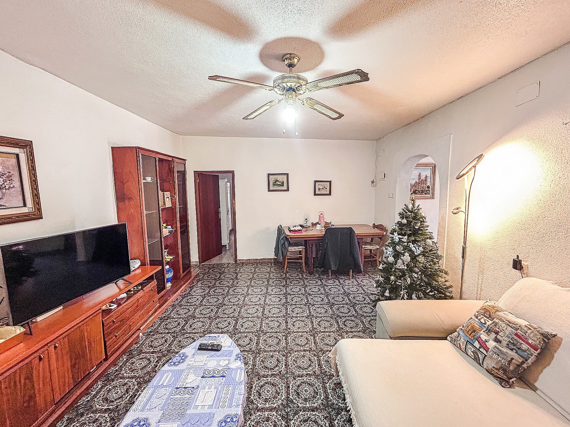 Resale - 4 Bedroom 1 Bathroom Country house in Monforte del Cid - - Alicante Resale - 4 Bedroom 1 Bathroom Country house in Monforte del Cid - - Alicante