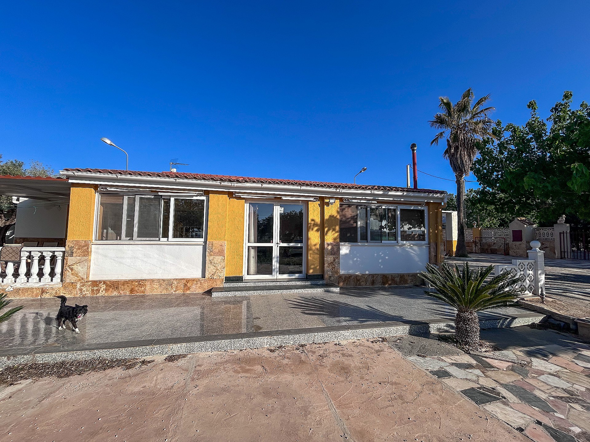 Resale - 4 Bedroom 1 Bathroom Country house in Monforte del Cid - - Alicante Resale - 4 Bedroom 1 Bathroom Country house in Monforte del Cid - - Alicante