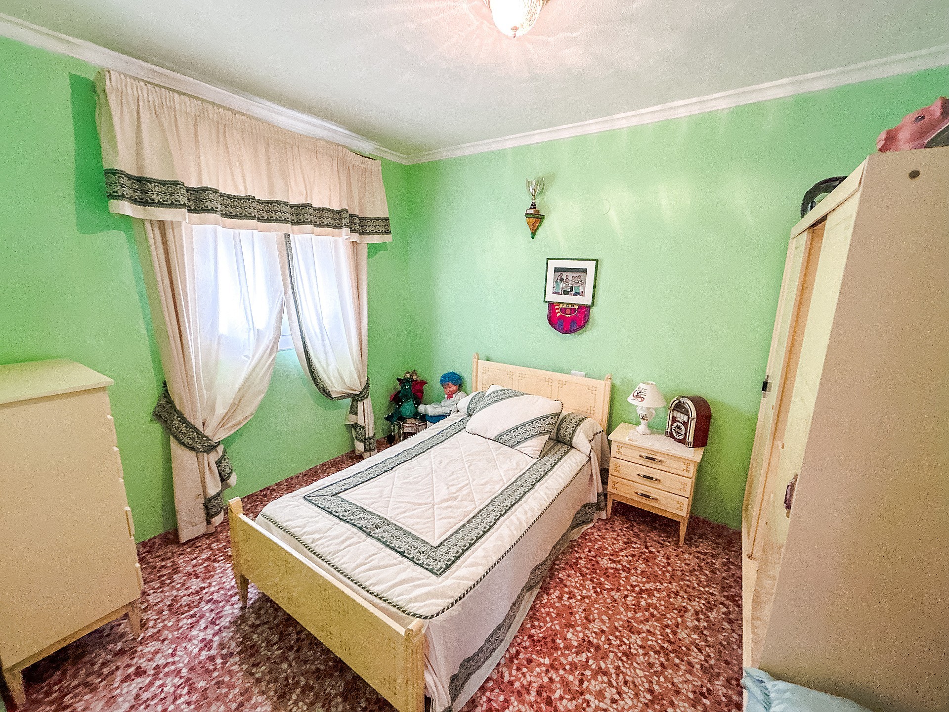 Resale - 4 Bedroom 2 Bathroom Country house in Sax - - Alicante Resale - 4 Bedroom 2 Bathroom Country house in Sax - - Alicante