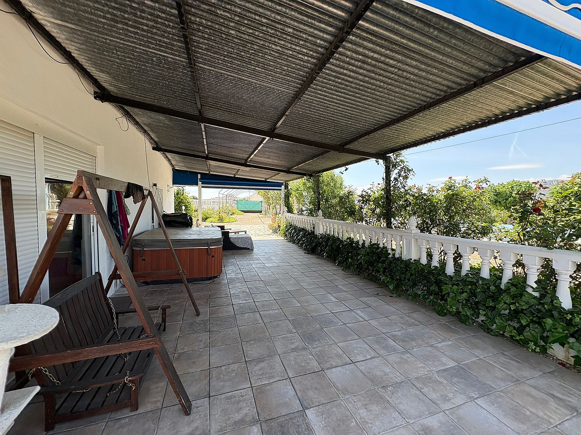 Resale - 4 Bedroom 2 Bathroom Villa in Villena - - Alicante Resale - 4 Bedroom 2 Bathroom Villa in Villena - - Alicante