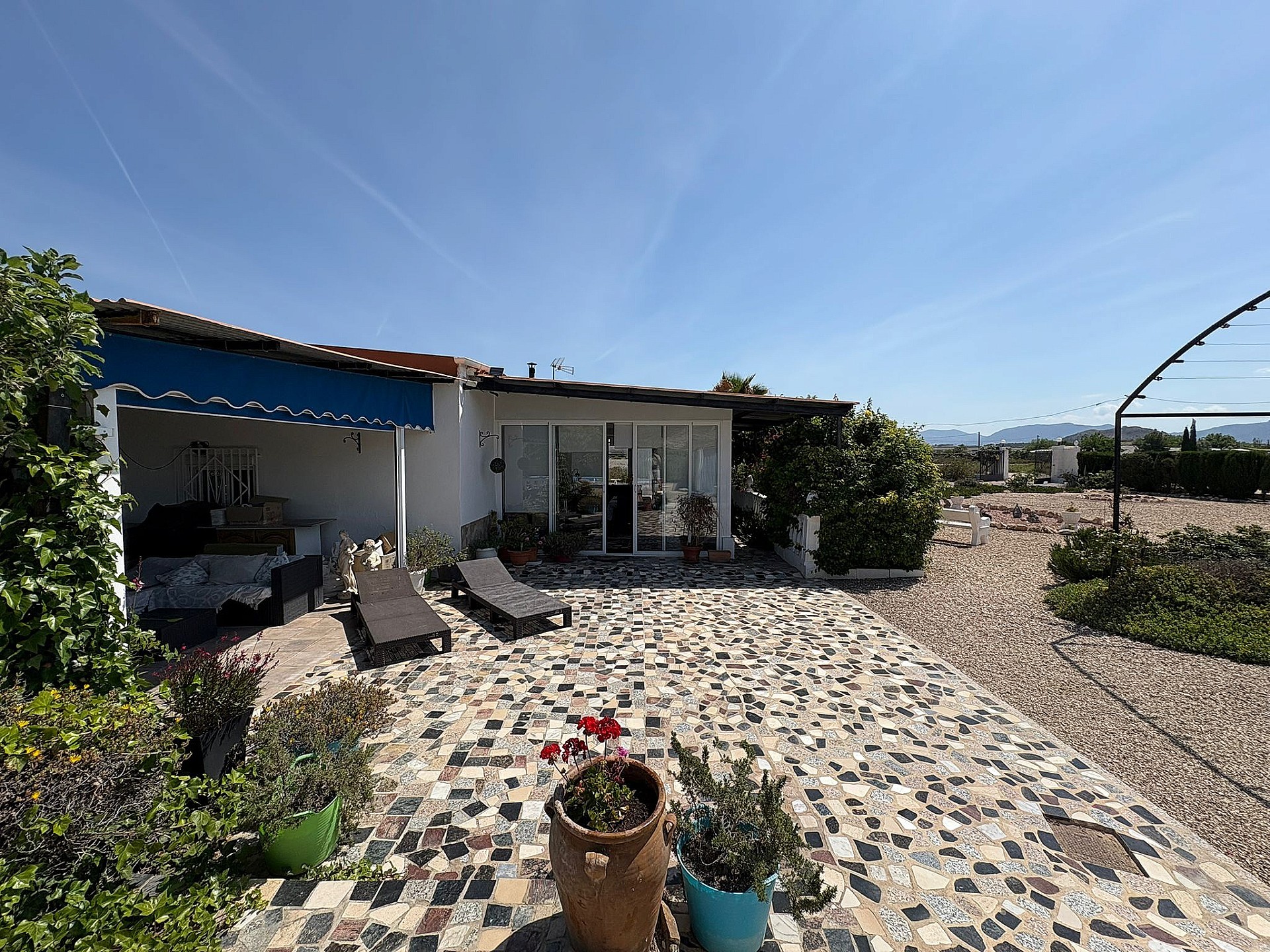 Resale - 4 Bedroom 2 Bathroom Villa in Villena - - Alicante Resale - 4 Bedroom 2 Bathroom Villa in Villena - - Alicante