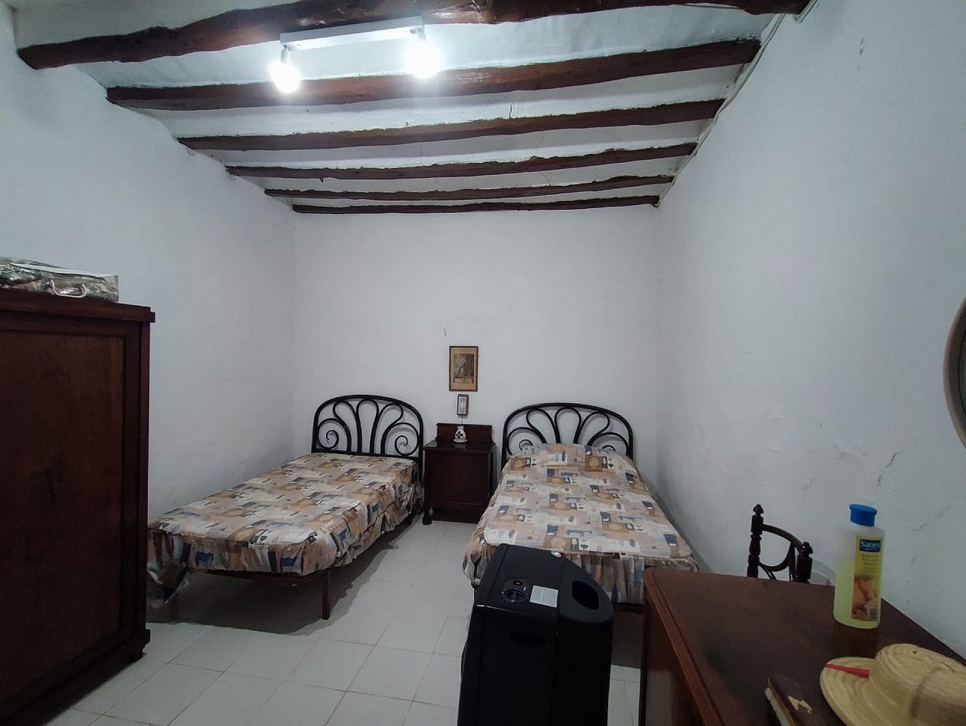 Resale - 5 Bedroom 1 Bathroom Country house in Yecla - - Murcia Resale - 5 Bedroom 1 Bathroom Country house in Yecla - - Murcia