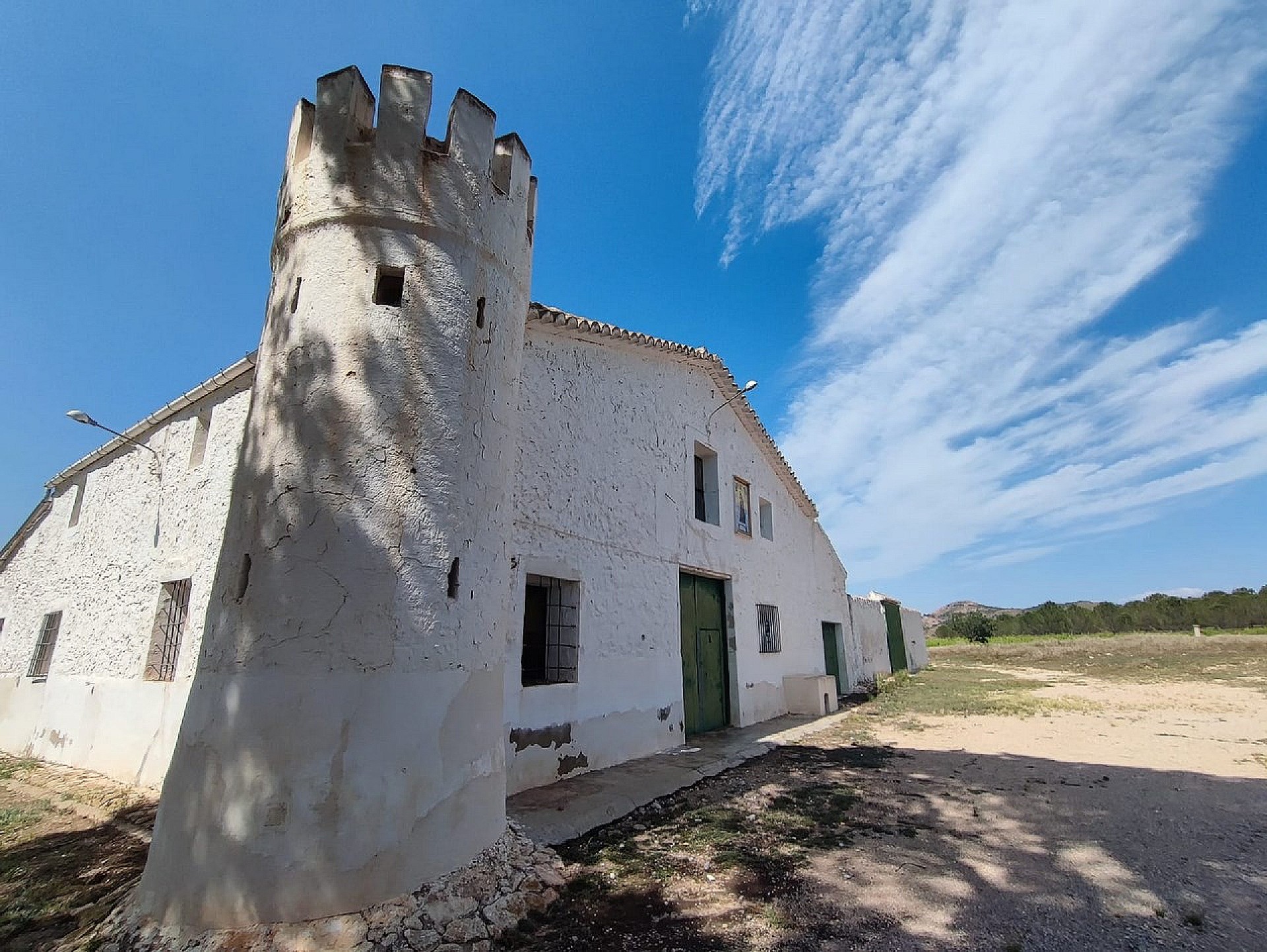 Resale - 5 Bedroom 1 Bathroom Country house in Yecla - - Murcia Resale - 5 Bedroom 1 Bathroom Country house in Yecla - - Murcia