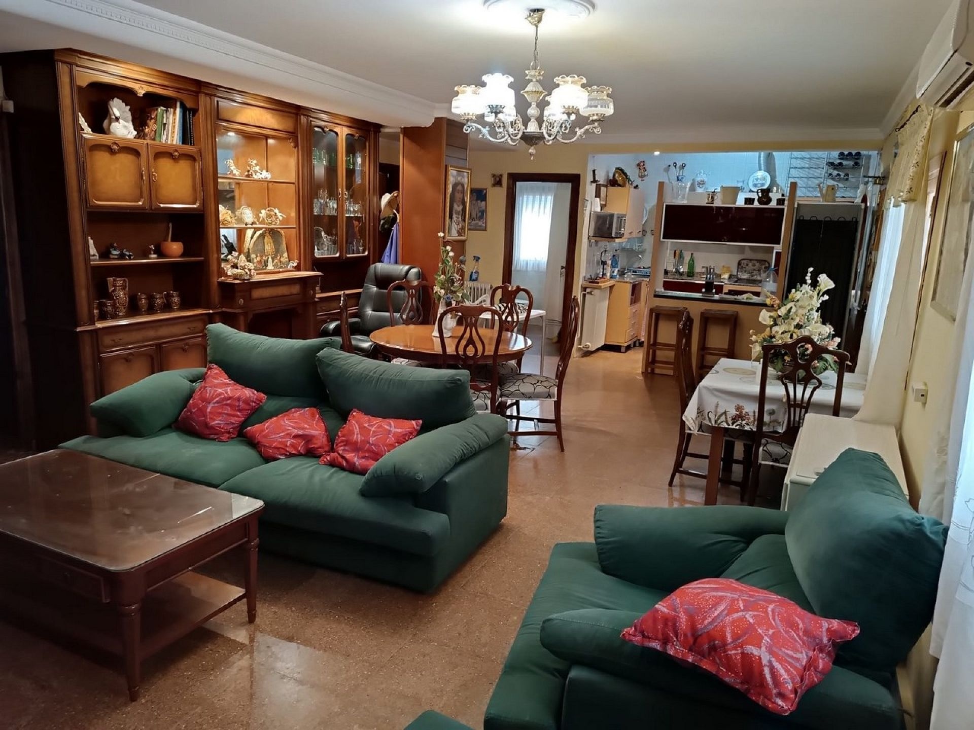 Resale - 4 Bedroom 1 Bathroom Villa in Yecla - - Murcia Resale - 4 Bedroom 1 Bathroom Villa in Yecla - - Murcia