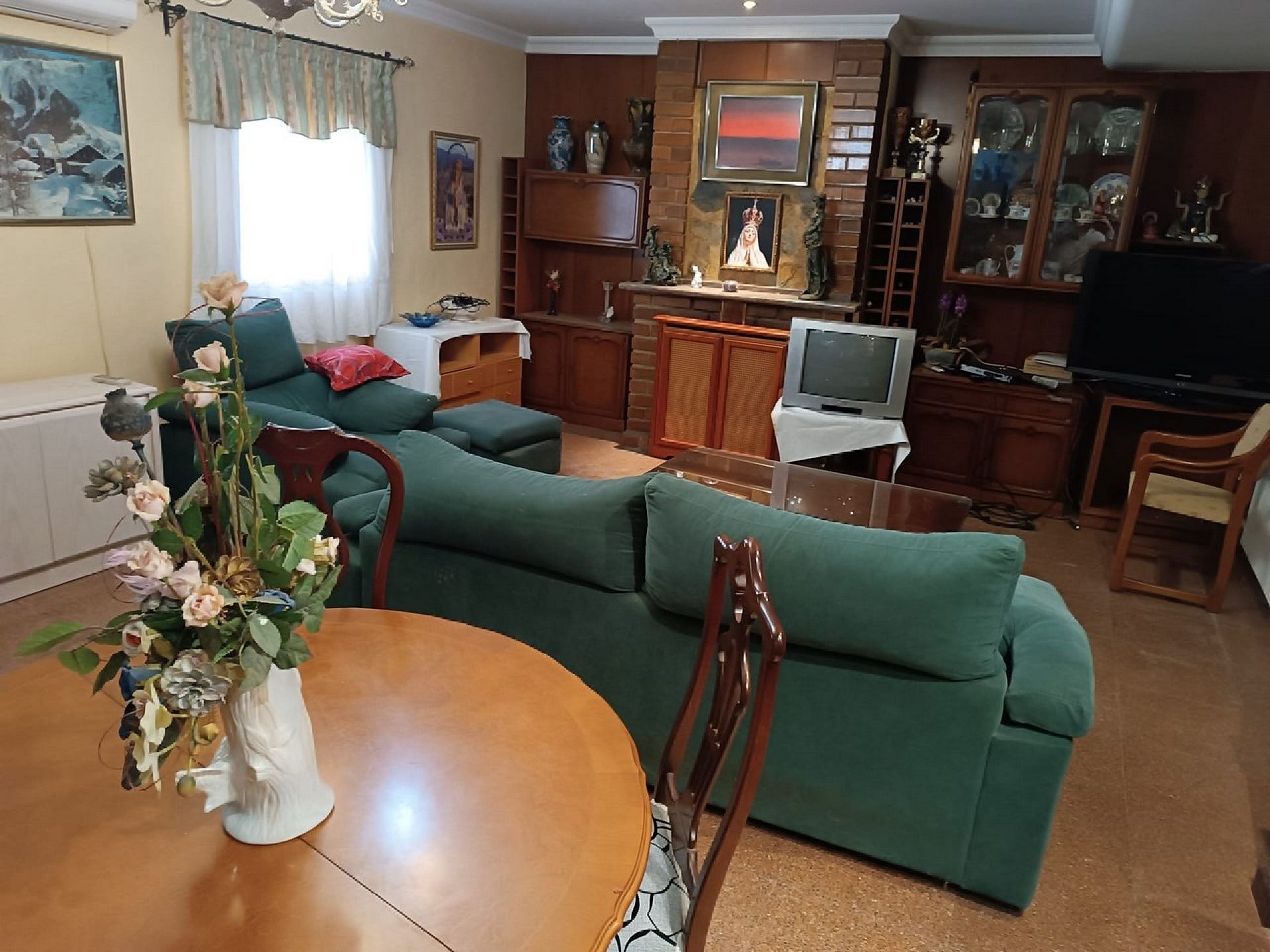 Resale - 4 Bedroom 1 Bathroom Villa in Yecla - - Murcia Resale - 4 Bedroom 1 Bathroom Villa in Yecla - - Murcia