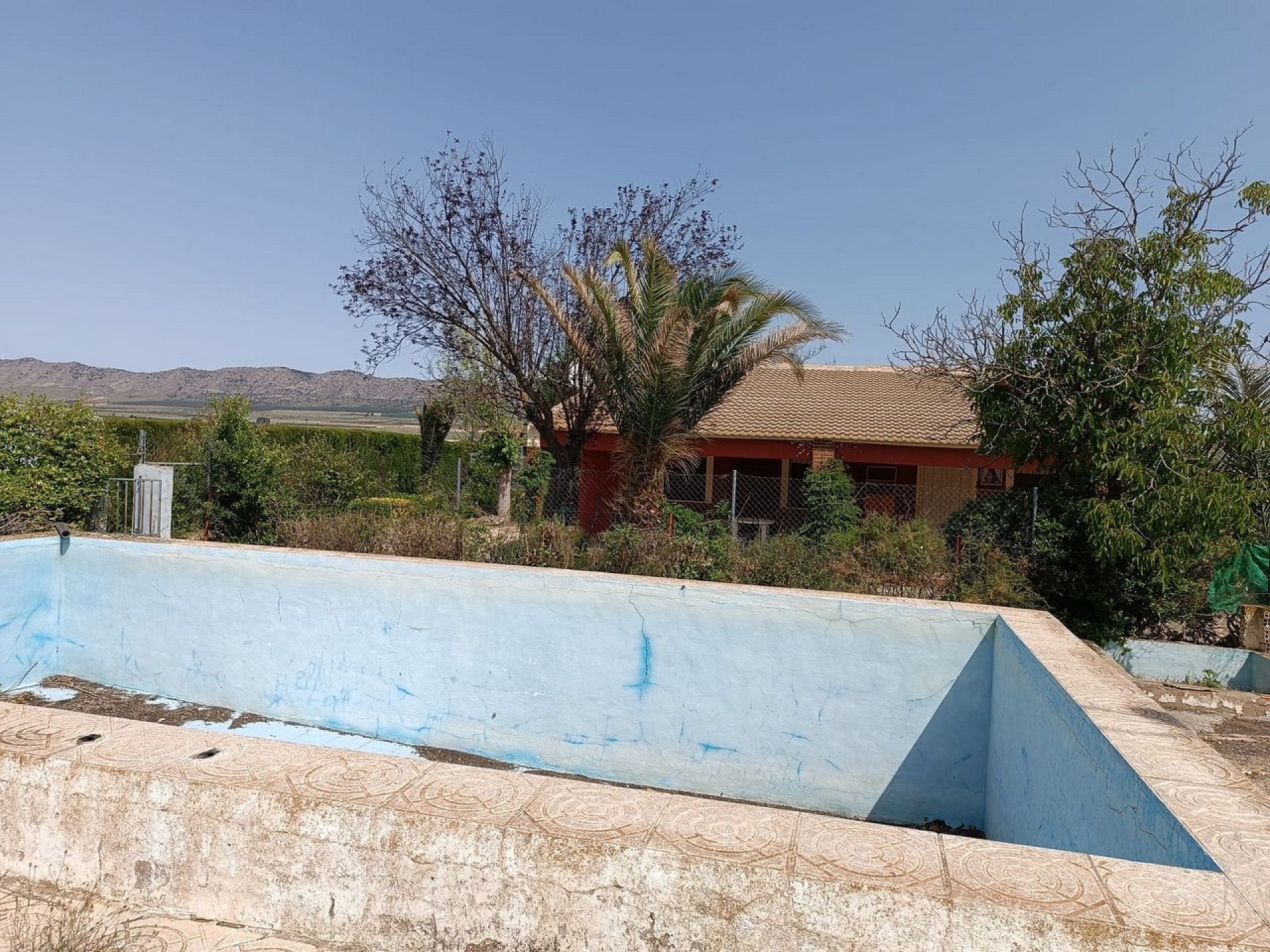 Resale - 4 Bedroom 1 Bathroom Villa in Yecla - - Murcia Resale - 4 Bedroom 1 Bathroom Villa in Yecla - - Murcia