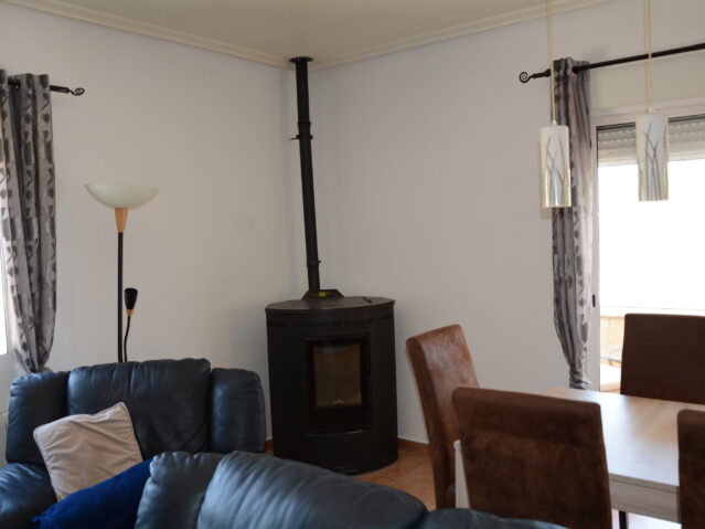Resale - 3 Bedroom 2 Bathroom Villa in Macisvenda - - Murcia Resale - 3 Bedroom 2 Bathroom Villa in Macisvenda - - Murcia