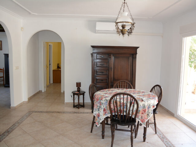 Resale - 3 Bedroom 3 Bathroom Villa in Hondon de las Nieves - - Alicante Resale - 3 Bedroom 3 Bathroom Villa in Hondon de las Nieves - - Alicante