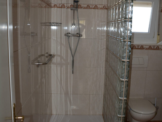 Resale - 3 Bedroom 3 Bathroom Villa in Hondon de las Nieves - - Alicante Resale - 3 Bedroom 3 Bathroom Villa in Hondon de las Nieves - - Alicante