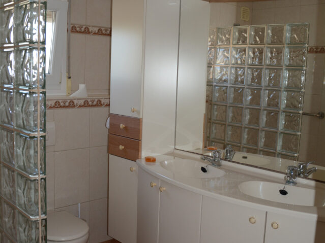 Resale - 3 Bedroom 3 Bathroom Villa in Hondon de las Nieves - - Alicante Resale - 3 Bedroom 3 Bathroom Villa in Hondon de las Nieves - - Alicante